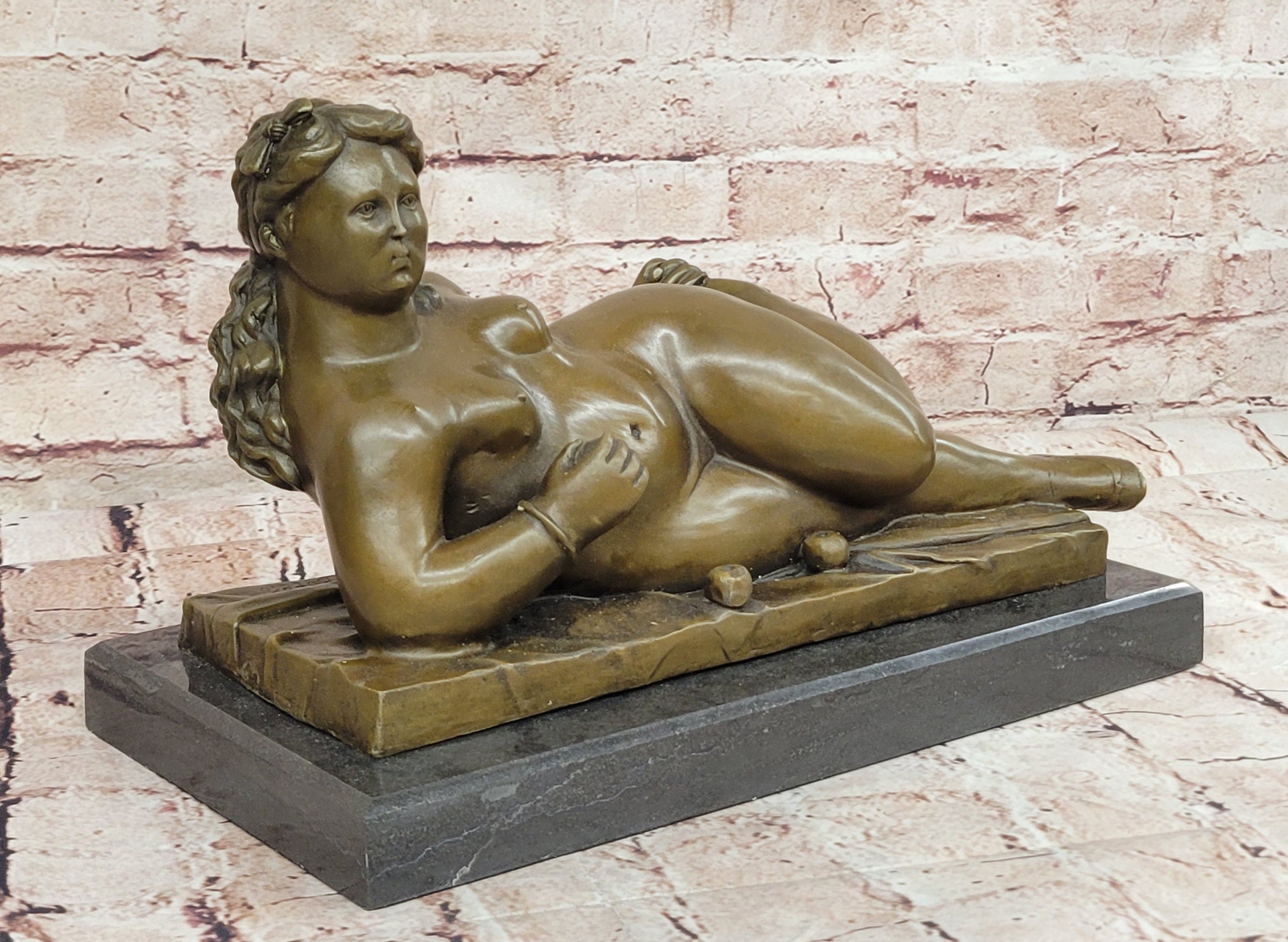 FERNANDO BOTERO BRONZE SCULPTURE CUBBY LADY LOST WAX METHODE FIGURINE FIGURE