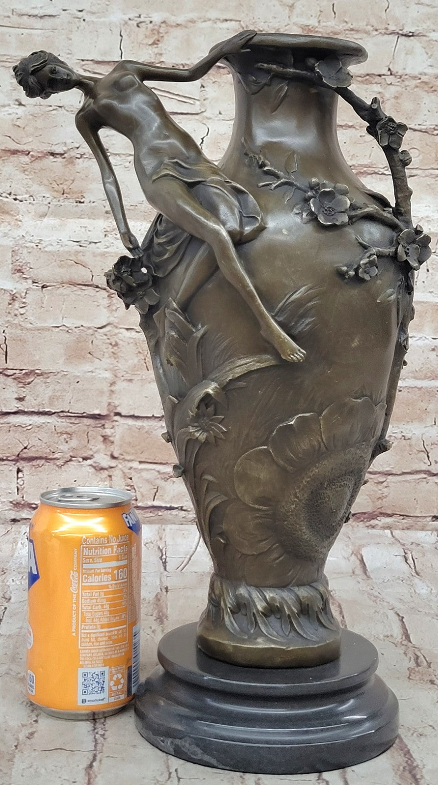 Vase Figurine Flower Art Deco Style Nouveau Style 100% Pure Bronze Centerpiece