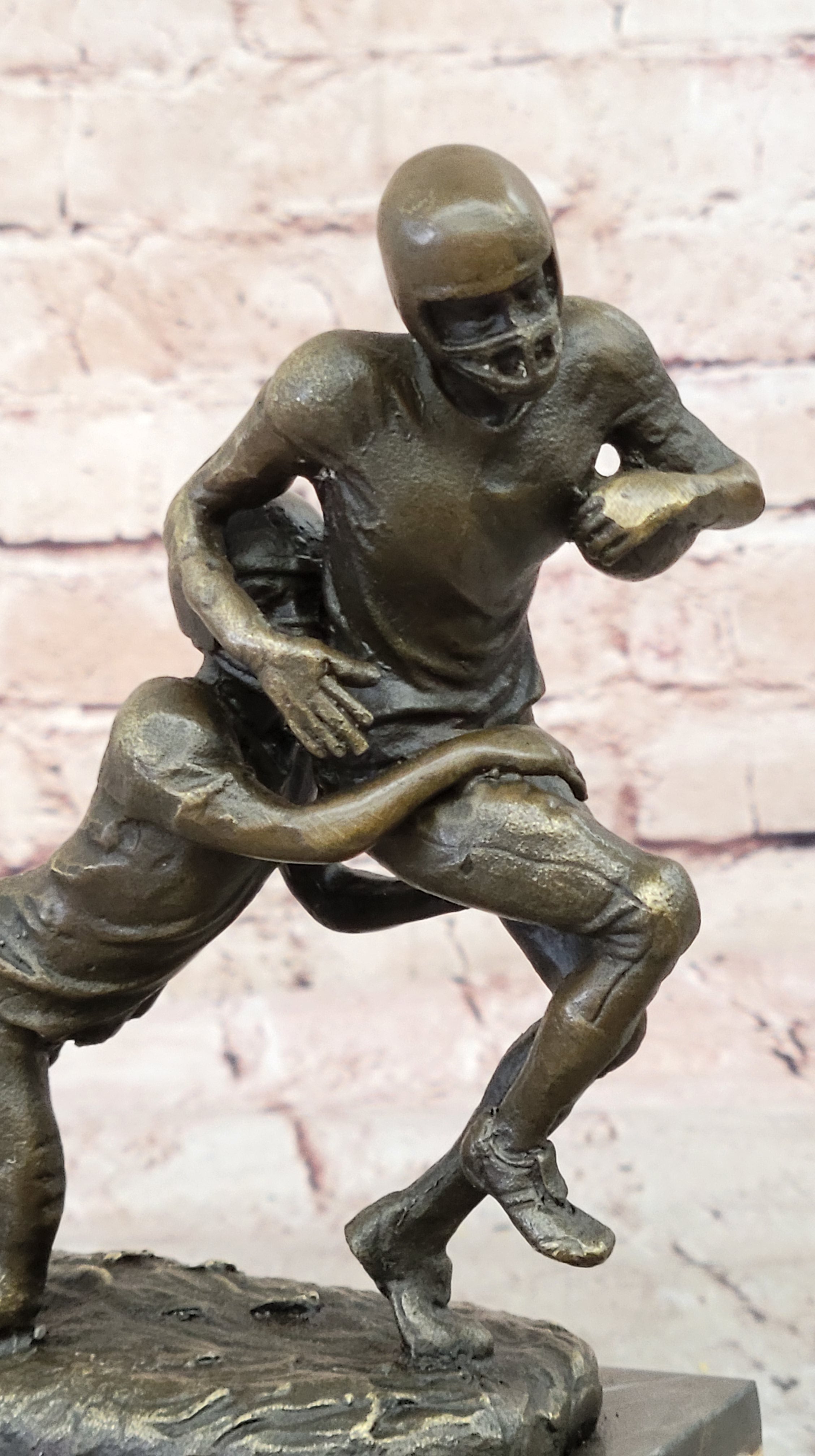 Football Player 9" Tall Beautiful Bronze Statue / Sculpture Brand New Figurine