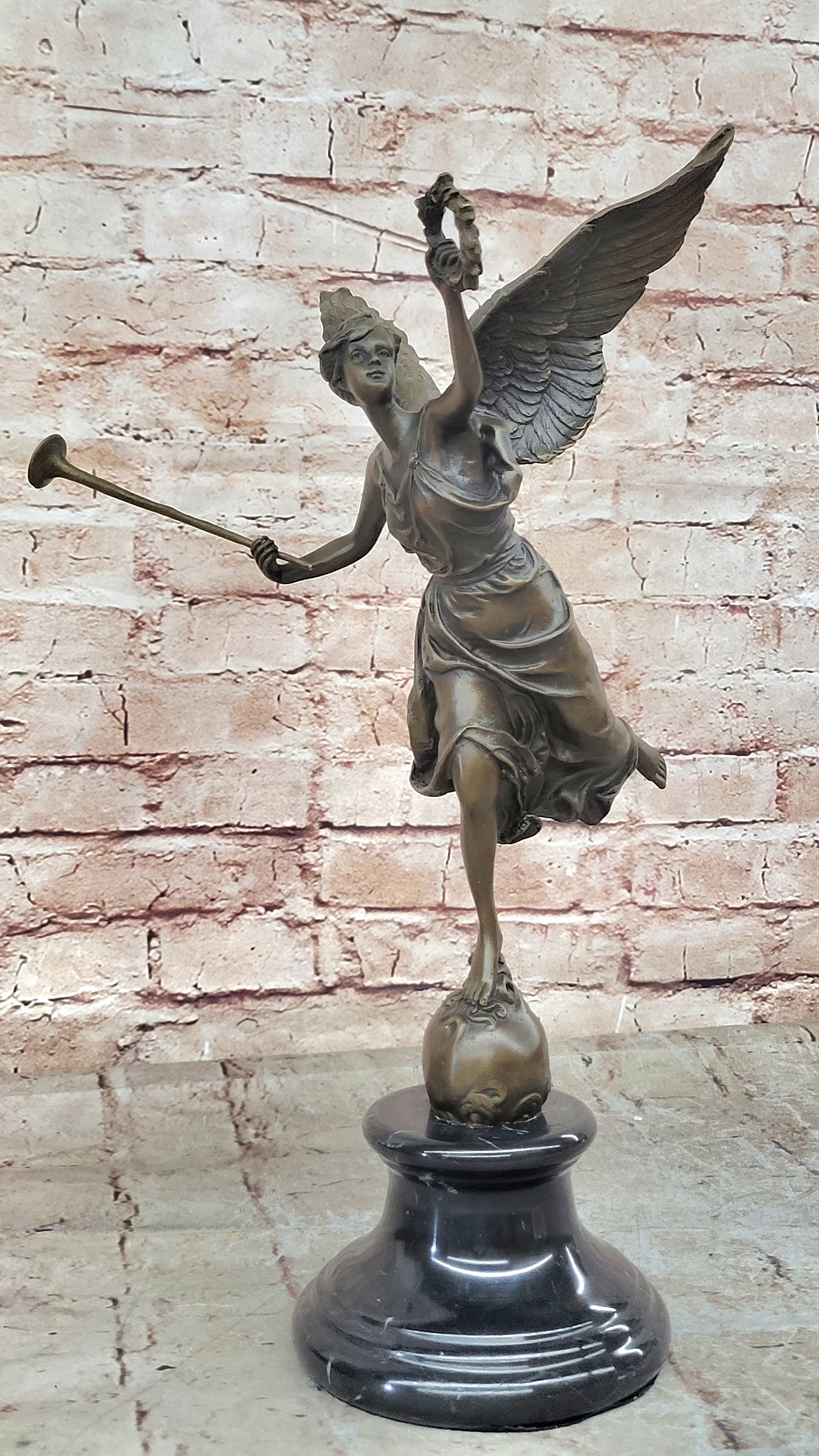 Fame Detroit Institute of Arts Museum Xmas Angel Genuine solid Bronze Figurine