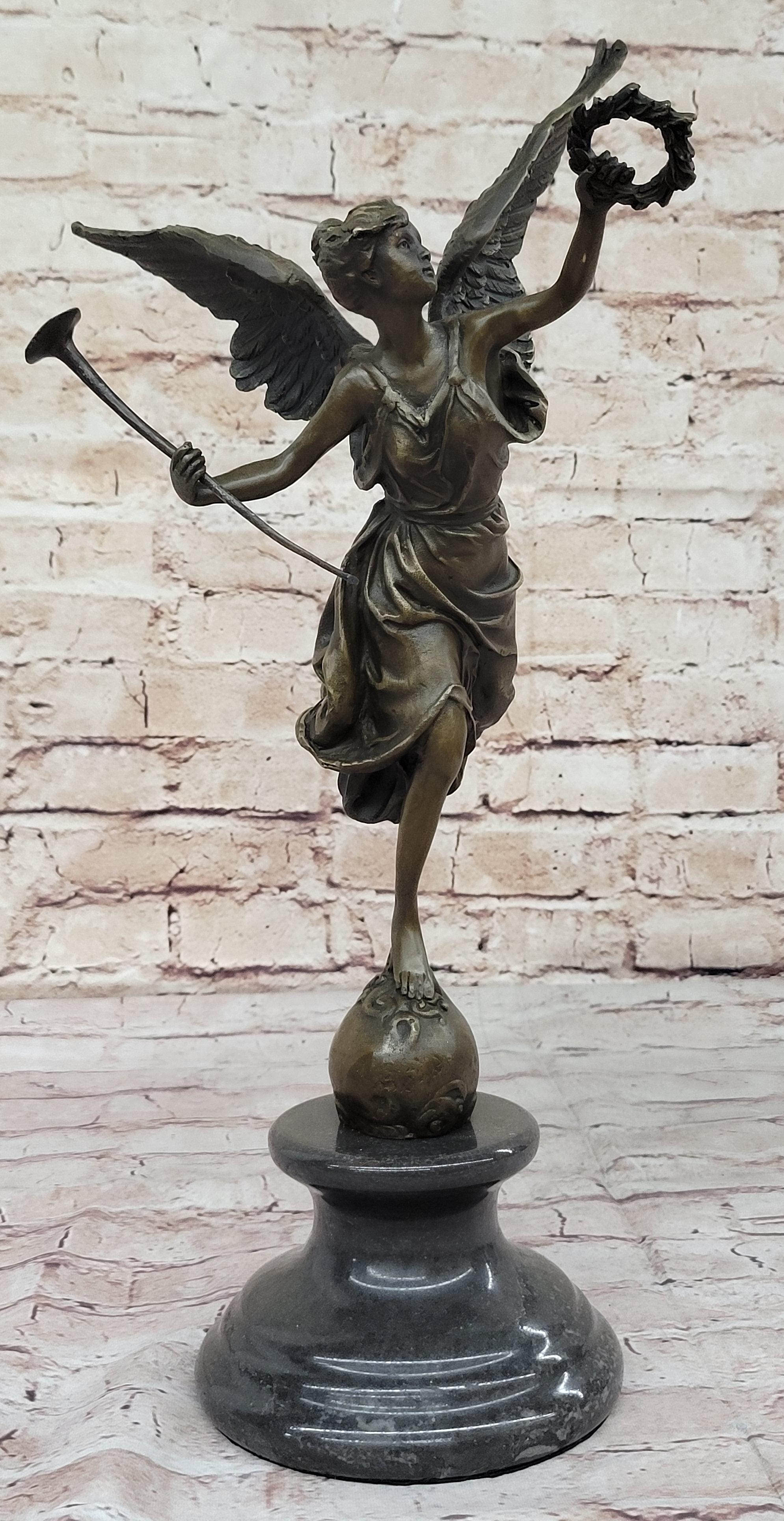 Fame Detroit Institute of Arts Museum Xmas Angel Genuine solid Bronze Figurine