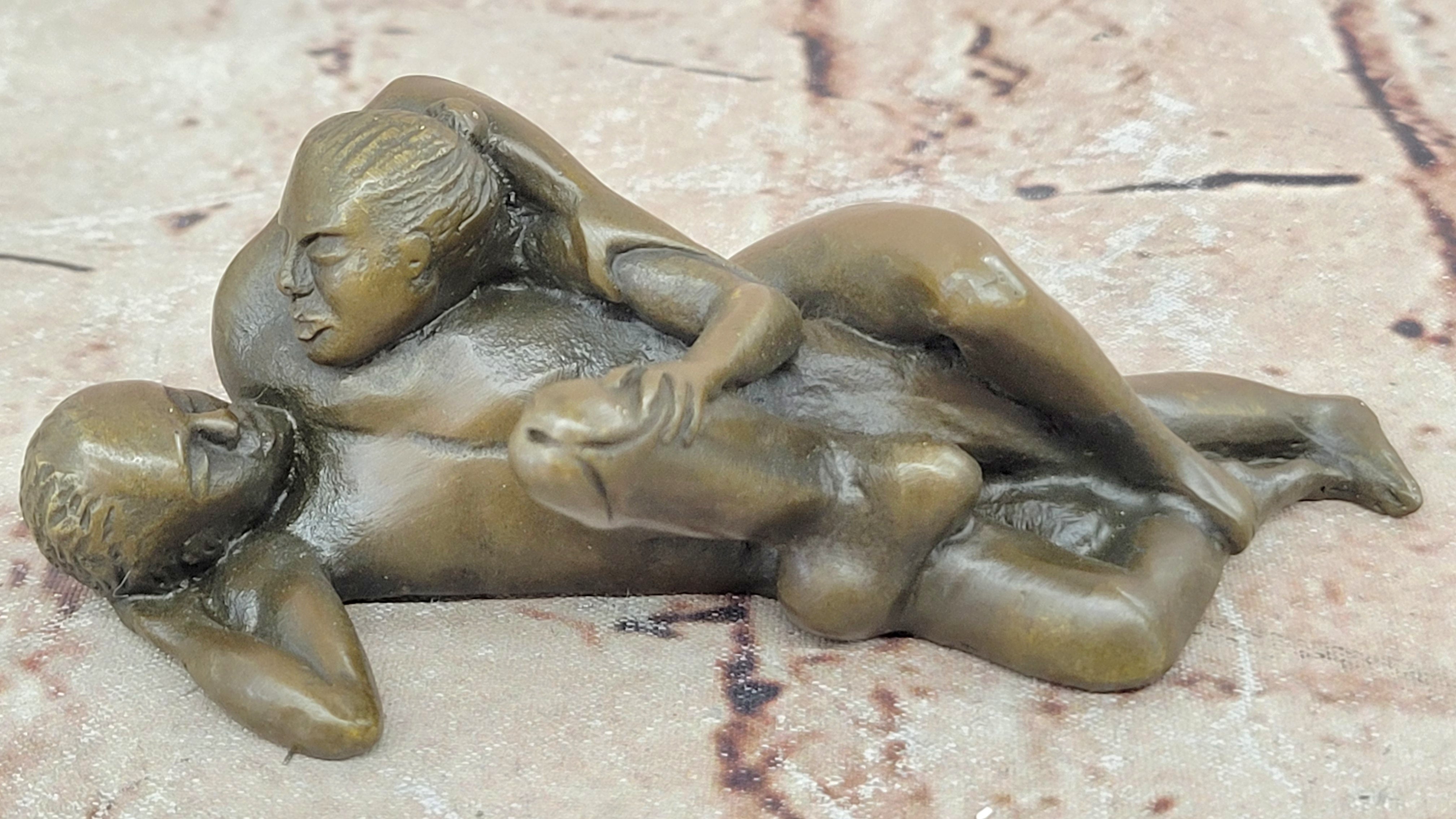 Man and Woman Making Sweet Love Bronze Sculpture Hand Made Deco Hot Cast