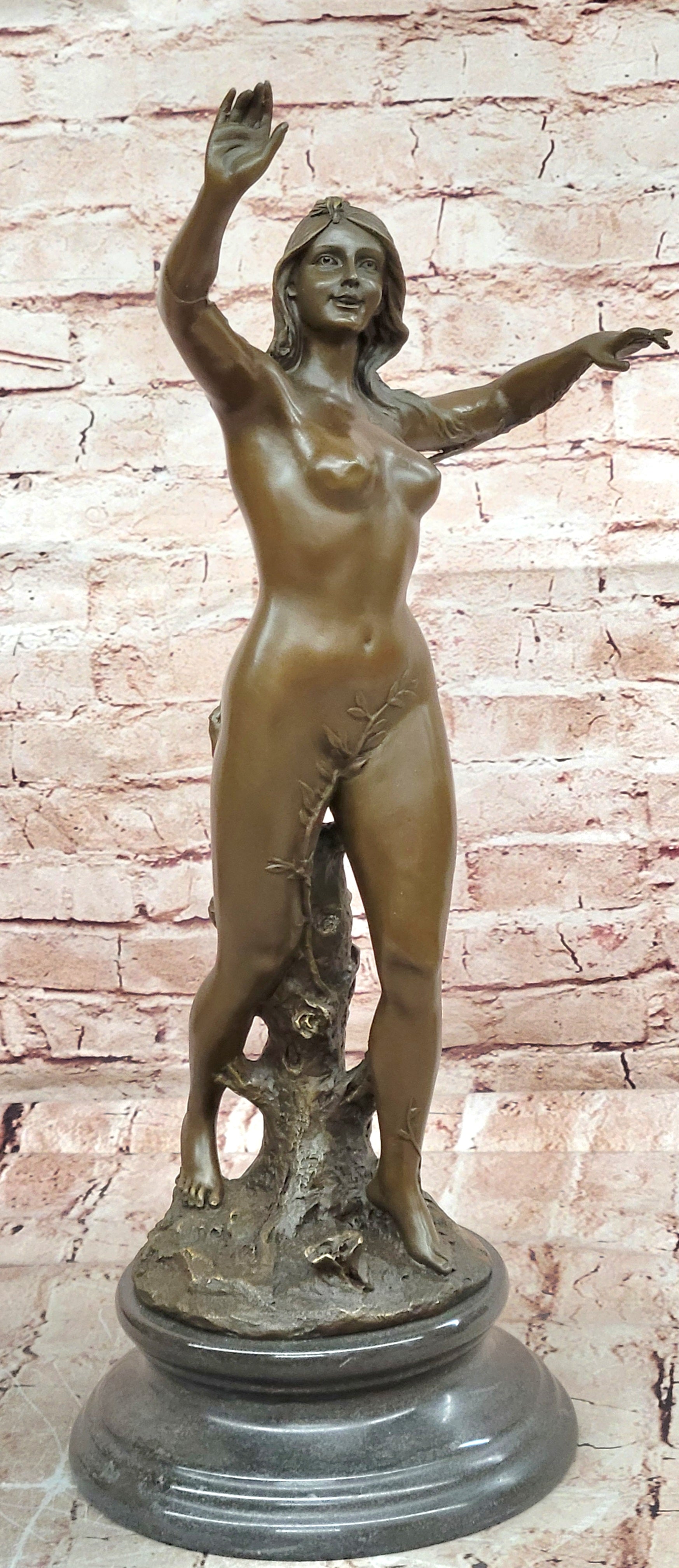 Cesaro Signed Venus Bronze Statue Sculpture Goddess of Love Figurine Hot Cast