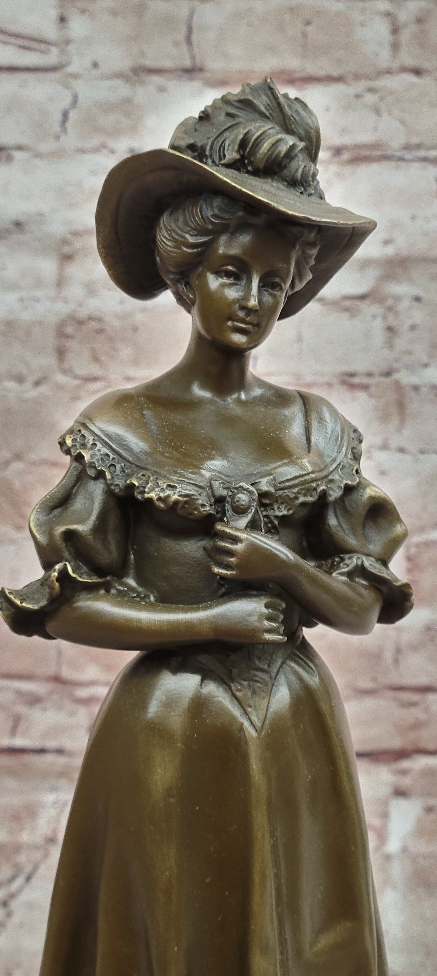 Elegant Victorian Lady Woman In Hat Bronze Sculpture Home Decoration