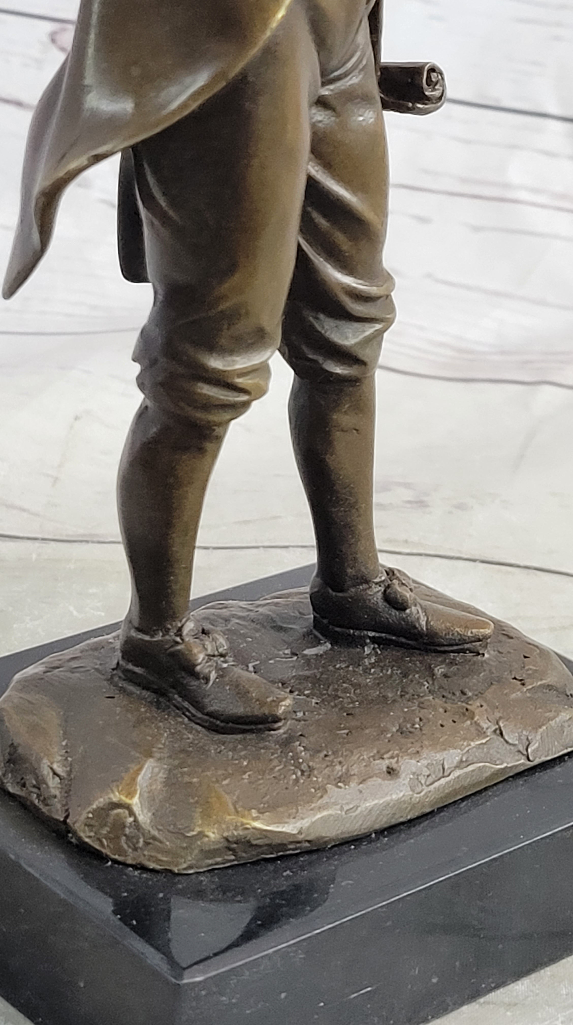 Thomas Jefferson Solid Bronze Statue – Authentic Home & Office Decor