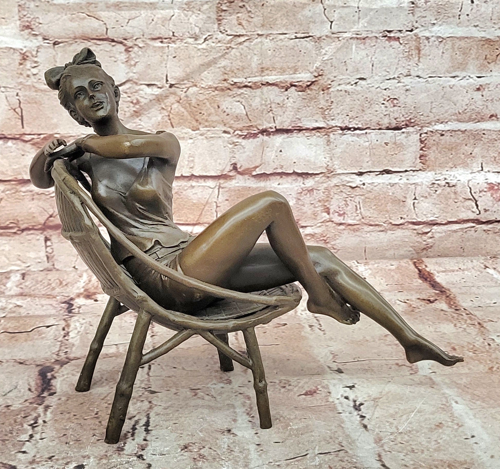 Bronze Female Figure Sculpture Modern Art Handmade Decorative Collectible Statue