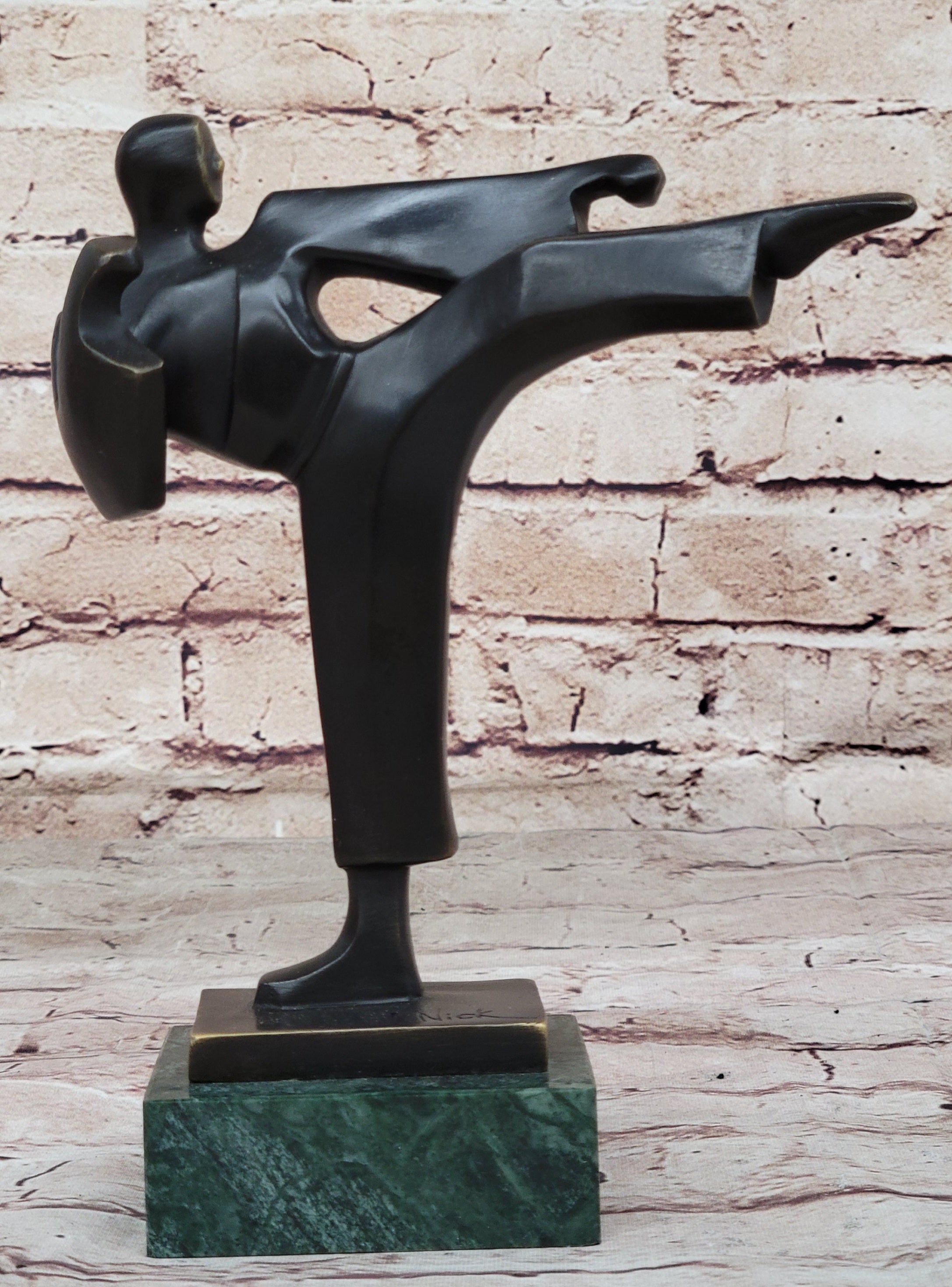 European Finery Design Bronze excellent Man exercise martial arts karate Statue