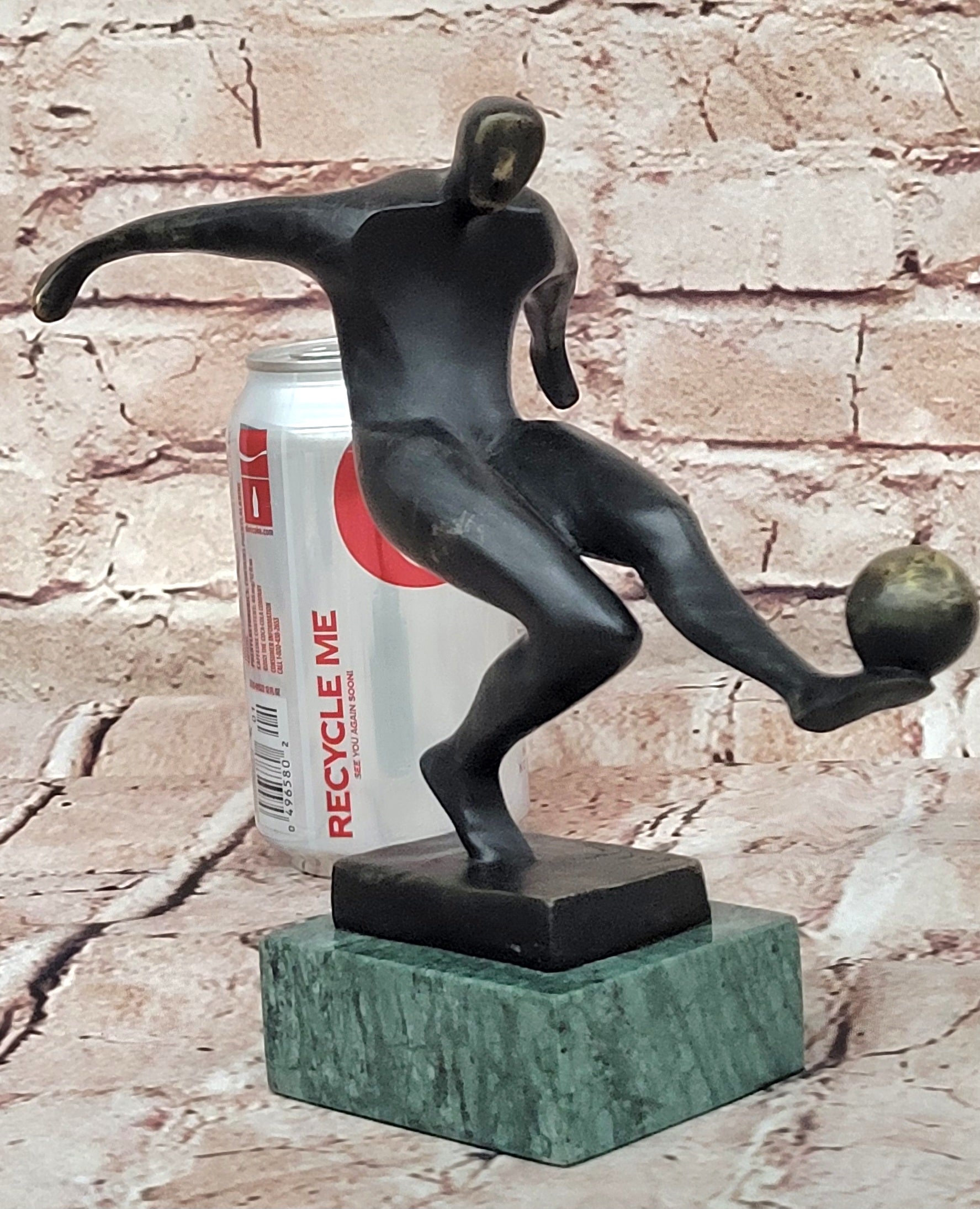 100% Real Bronze Hand Made Modern Art Trophy Soccer Player Sculpture Figurine