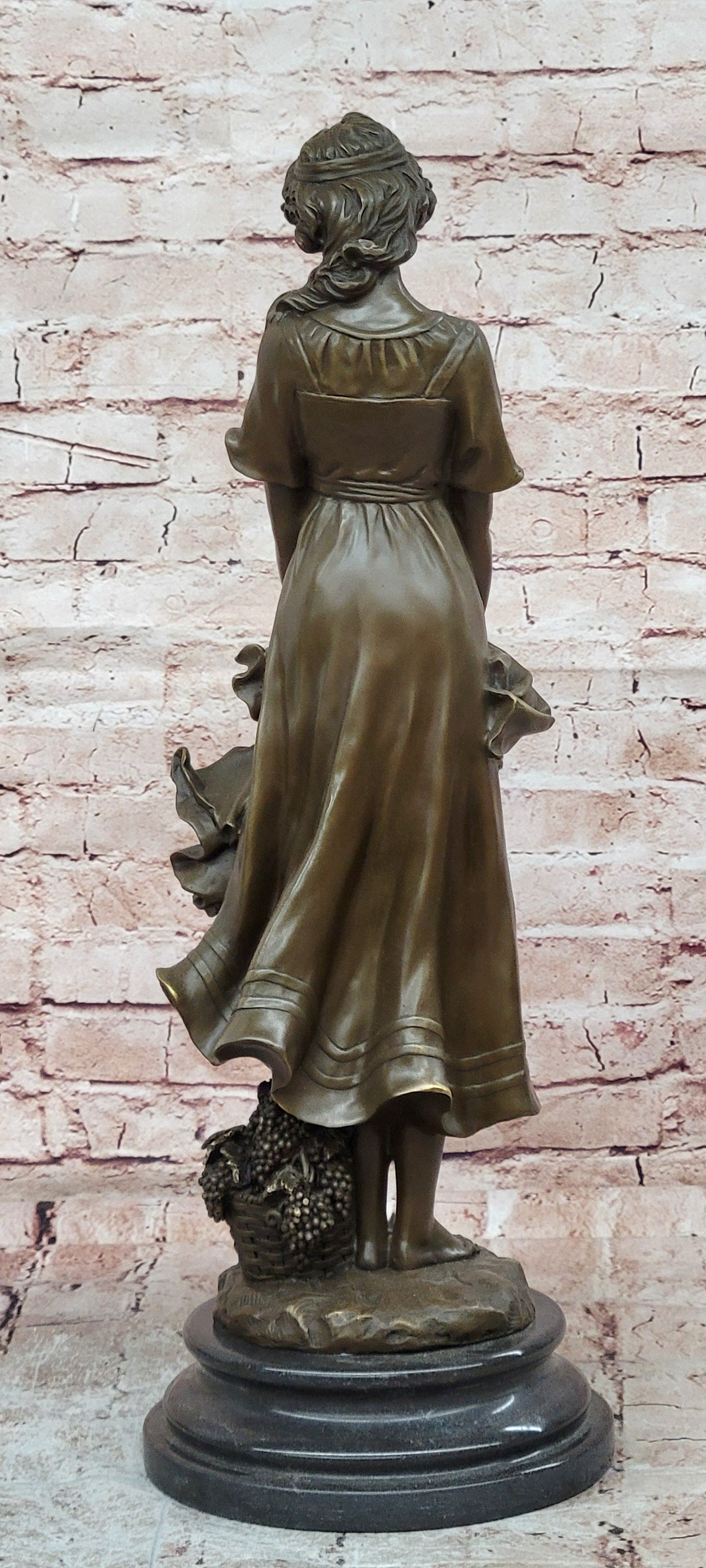 Bronze Harvest Maiden Sculpture Juno Grapes Figurine Classical Art Statue Decor