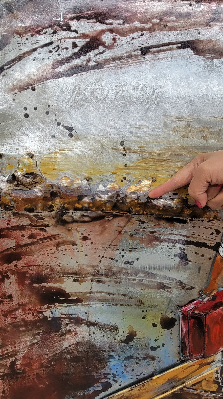 Buy Hugging Couple Painting – Romantic 3D Metal Wall Art for Home & Office