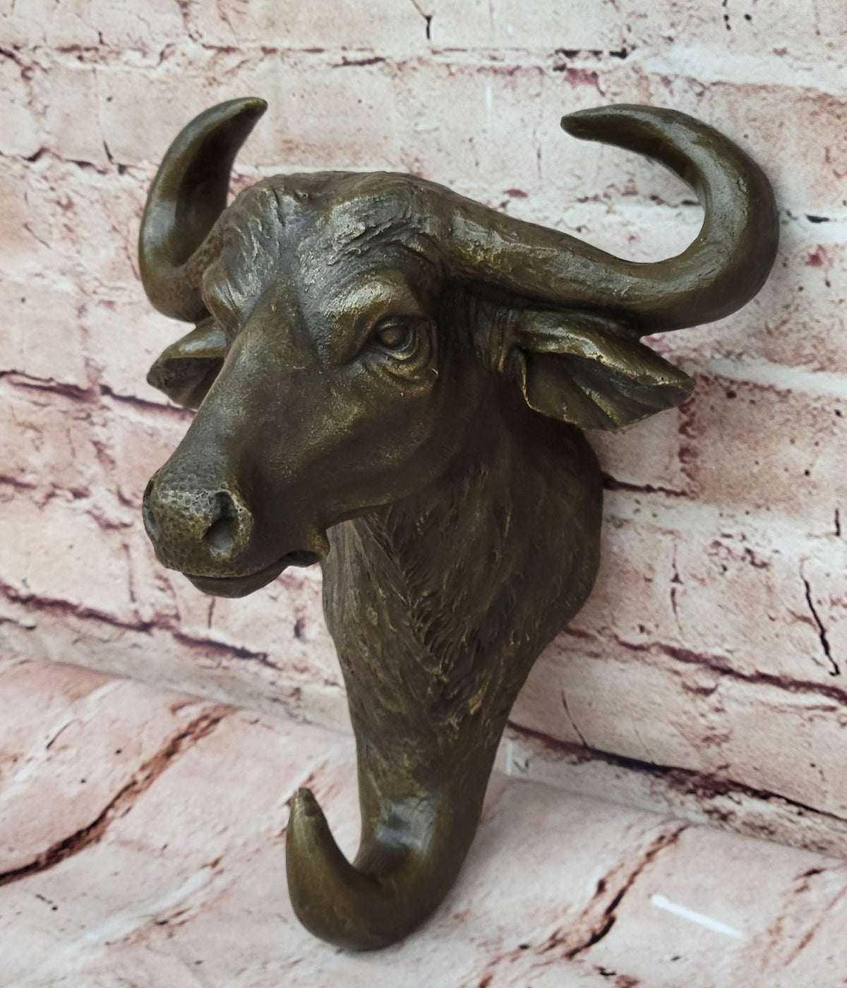 WALL MOUNT BRONZE BULL HEAD , MIGUEL LOPEZ SIGNED . DETAILED SCULPTURE FIGURINE FIGURE