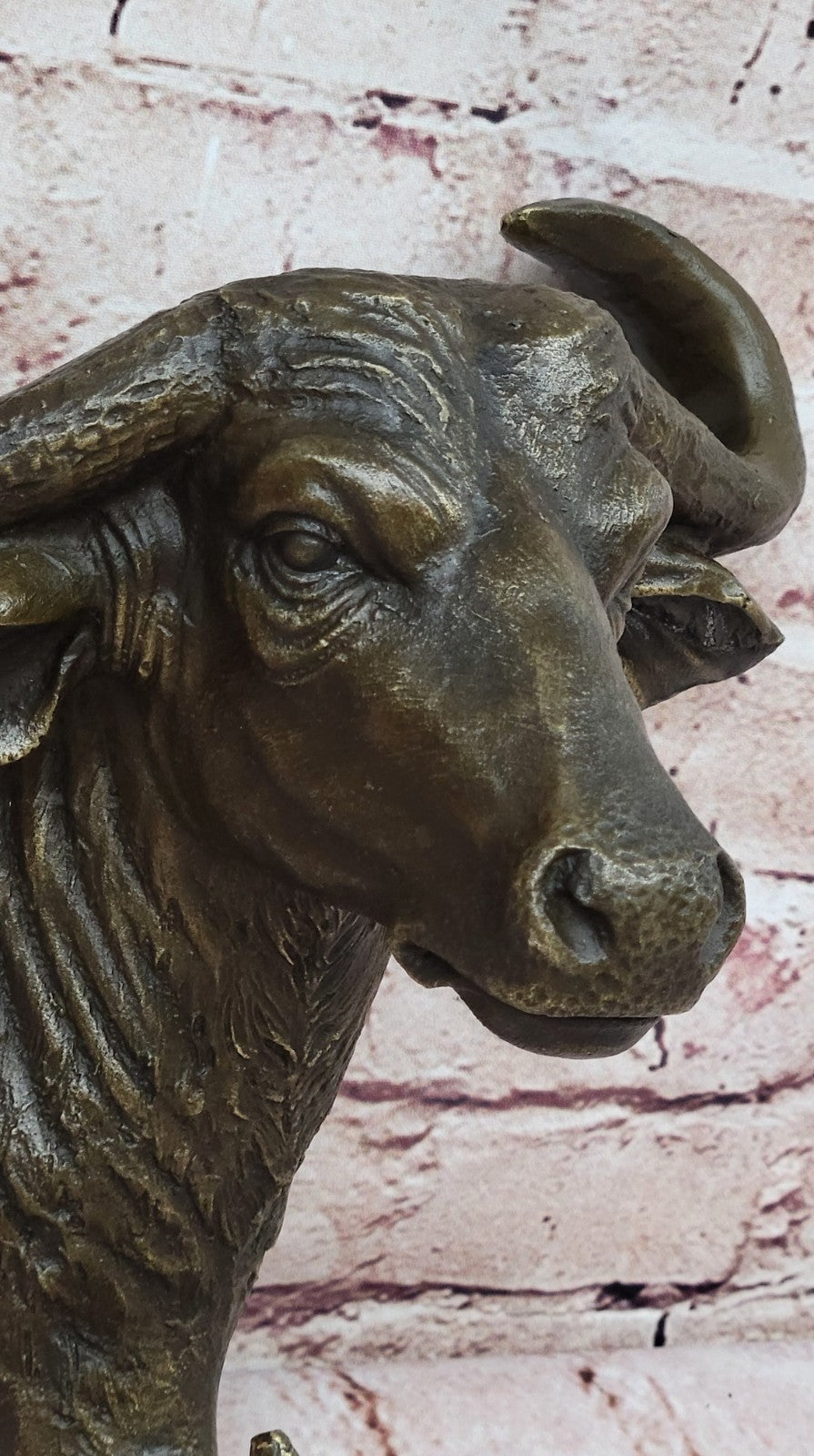 WALL MOUNT BRONZE BULL HEAD , MIGUEL LOPEZ SIGNED . DETAILED SCULPTURE FIGURINE FIGURE