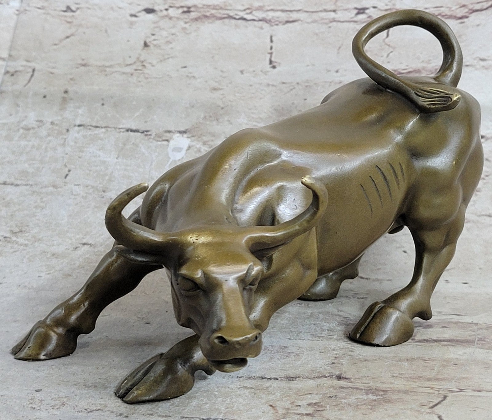 Hand Made European Genuine Bronze Magnificent Stock Market Bull Sculpture Figurine