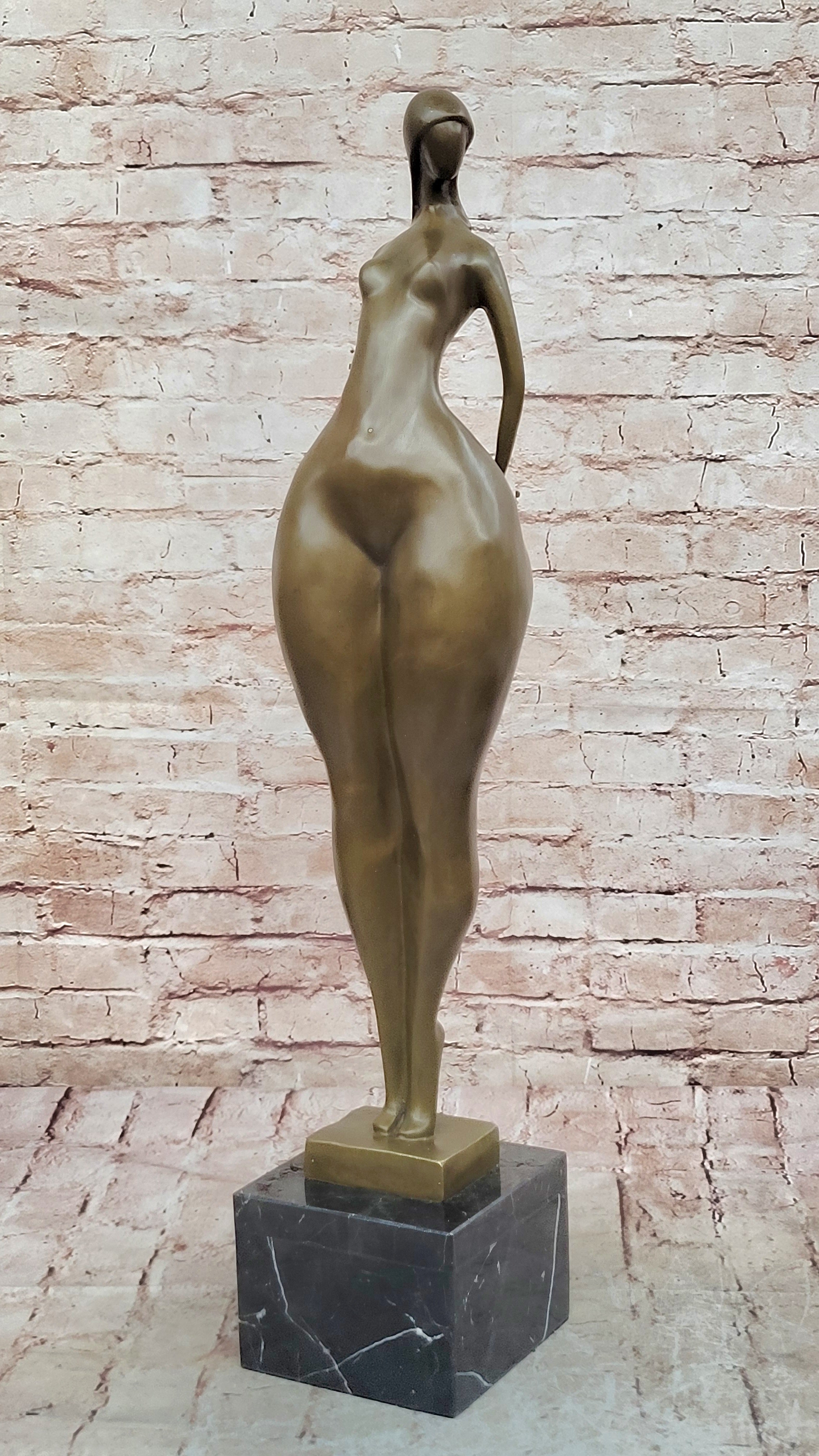 Milo Bronze Nude Female Sculpture – Abstract Modern Artwork Figurine Hot Cast