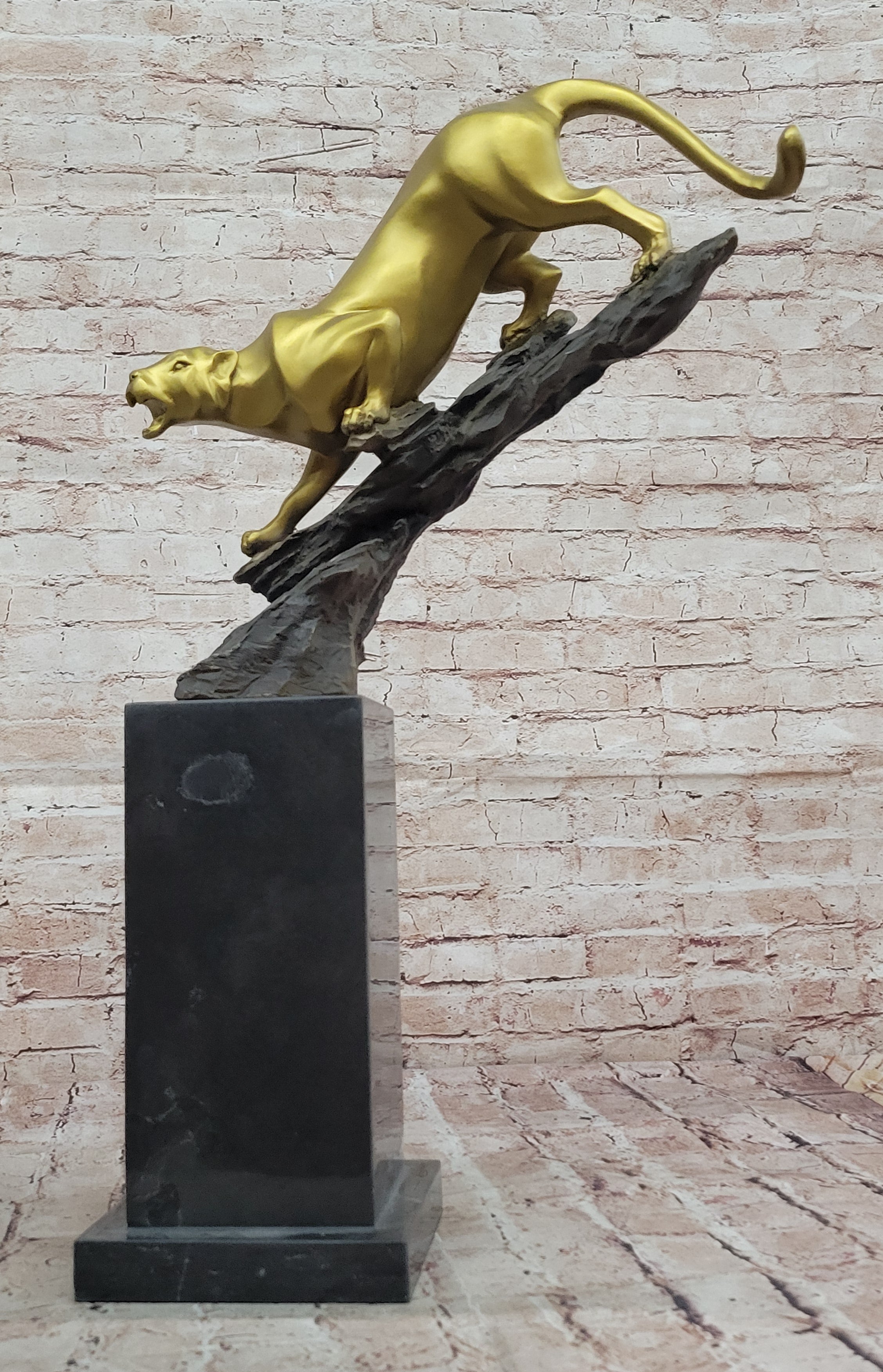 Museum Quality Cougar Bronze Sculpture Signed Williams Mountain Lion Figurine Decor