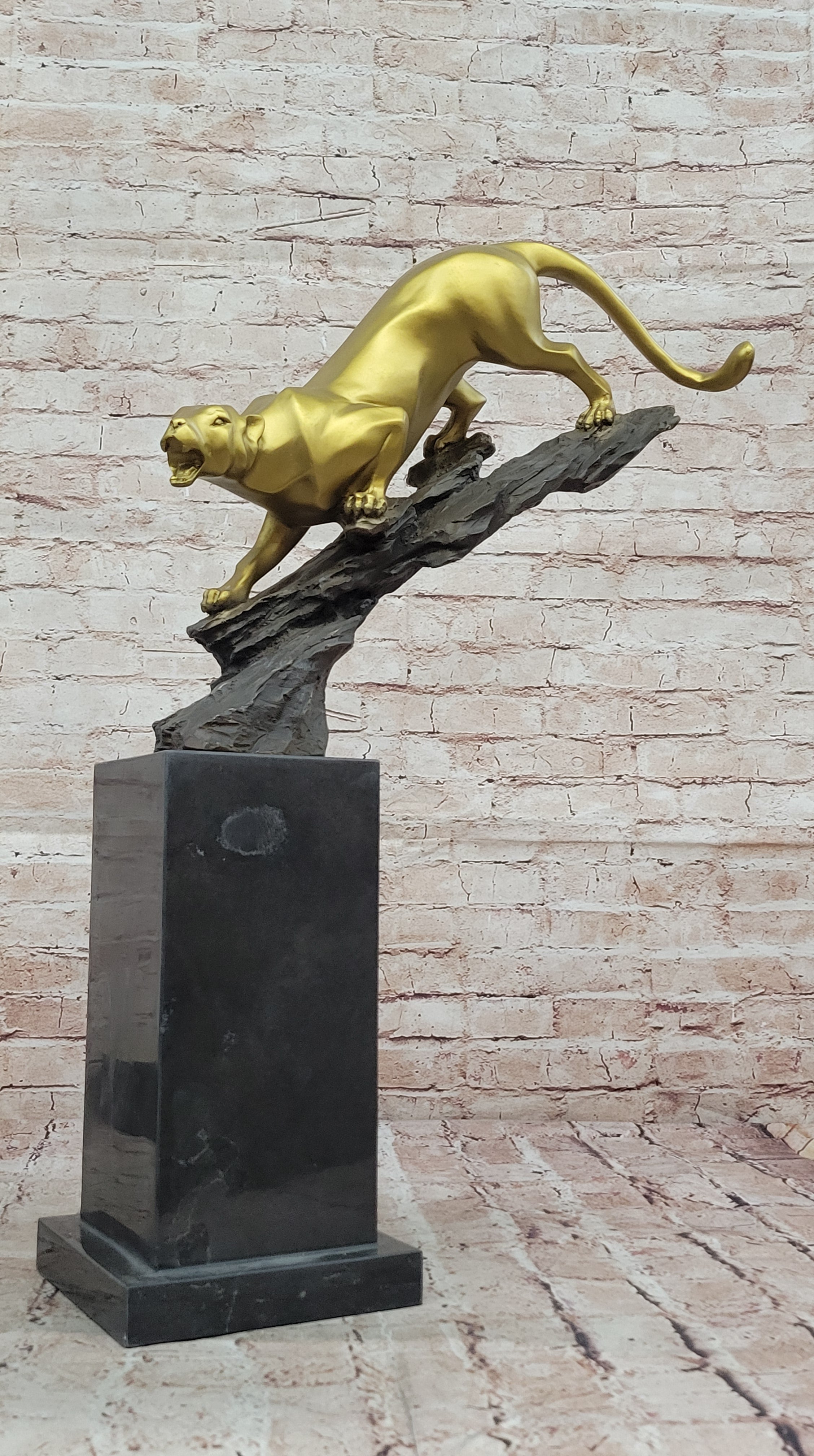 Museum Quality Cougar Bronze Sculpture Signed Williams Mountain Lion Figurine Decor