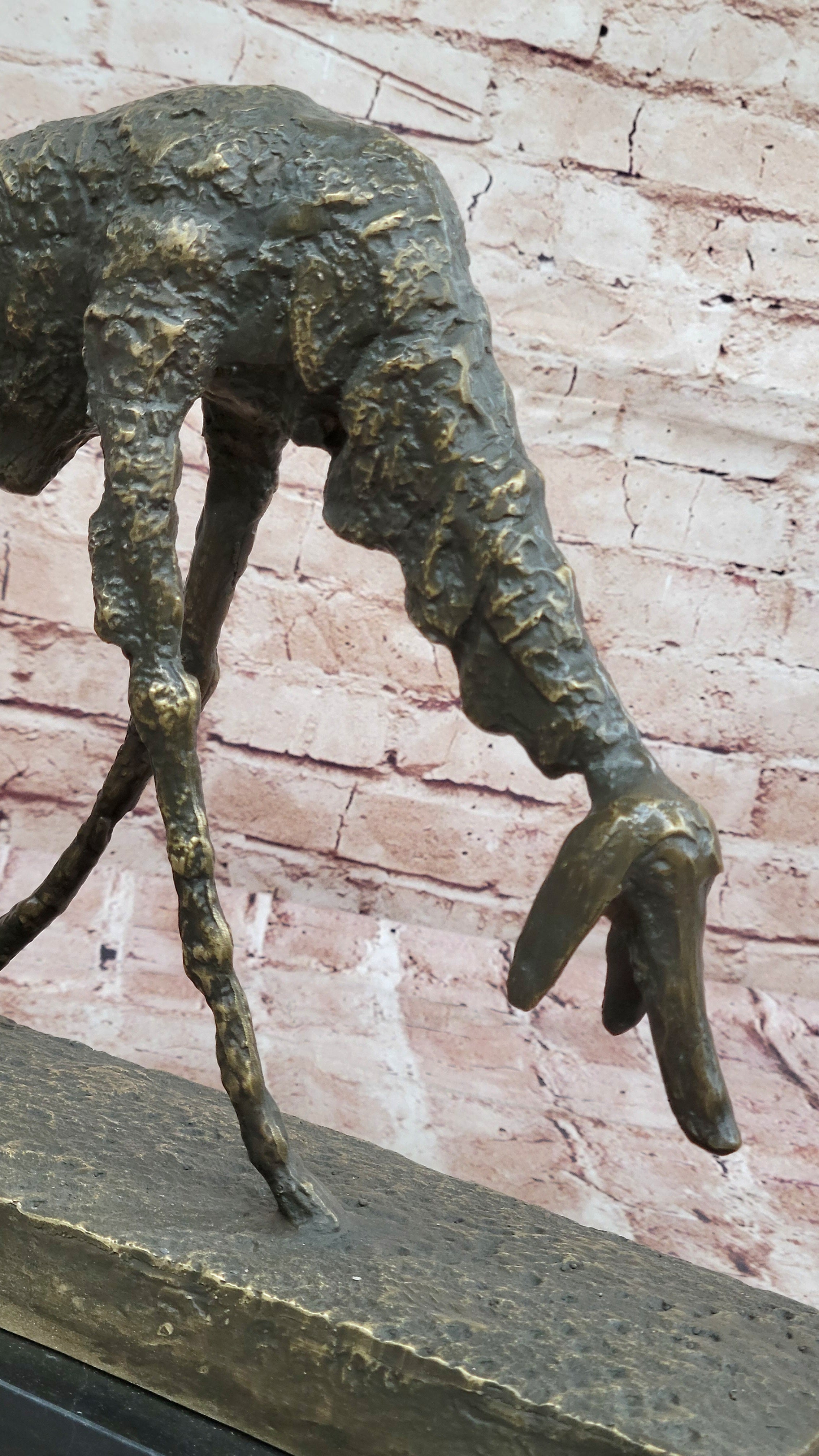 Abstract Bronze Dog Statue – Classic Handmade Animal Sculpture Home Office Decoration