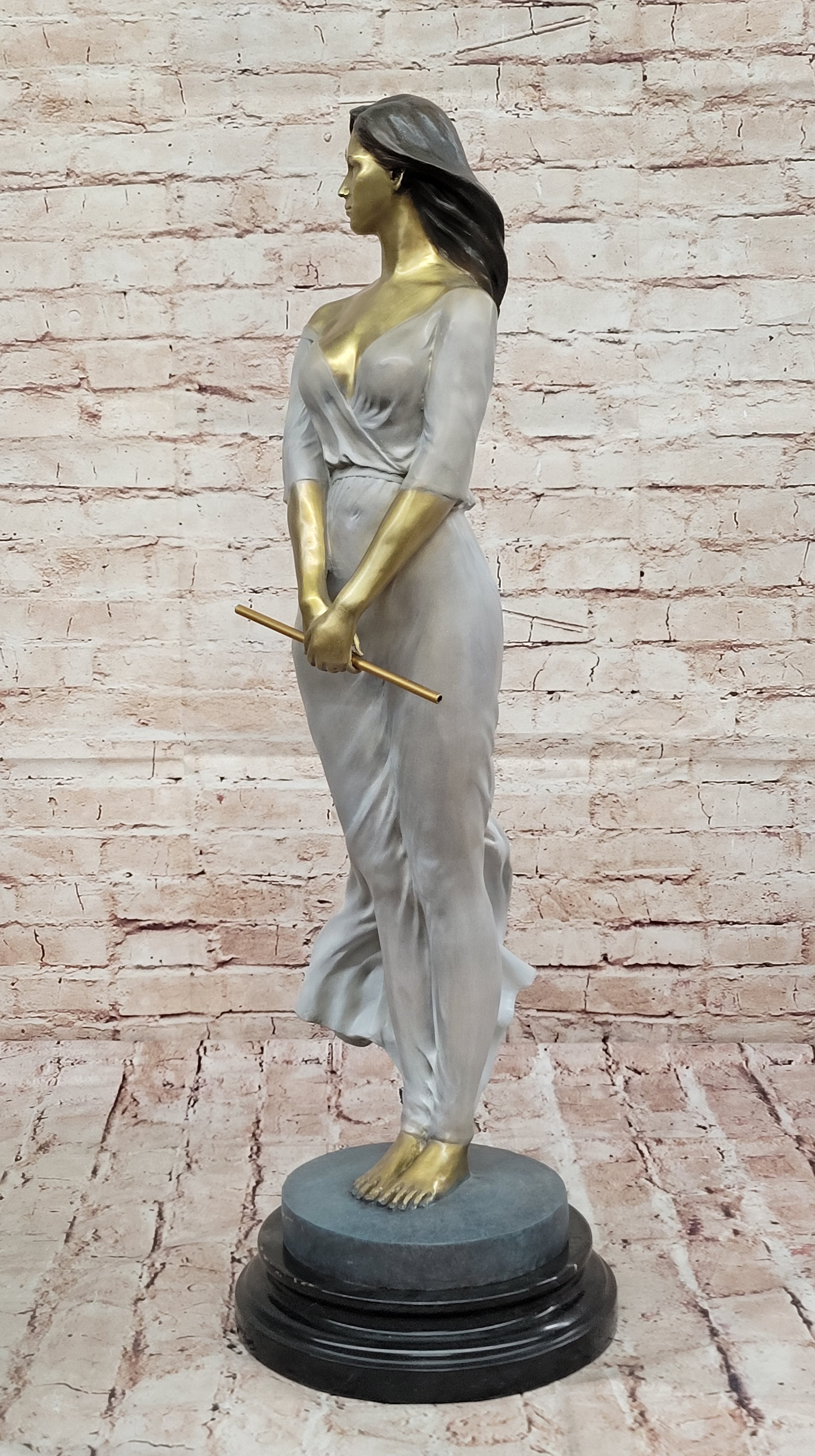 Hot Cast Bronze Woman Statue – Elegant Lady Artwork by Luo Li Rong Collector Edition