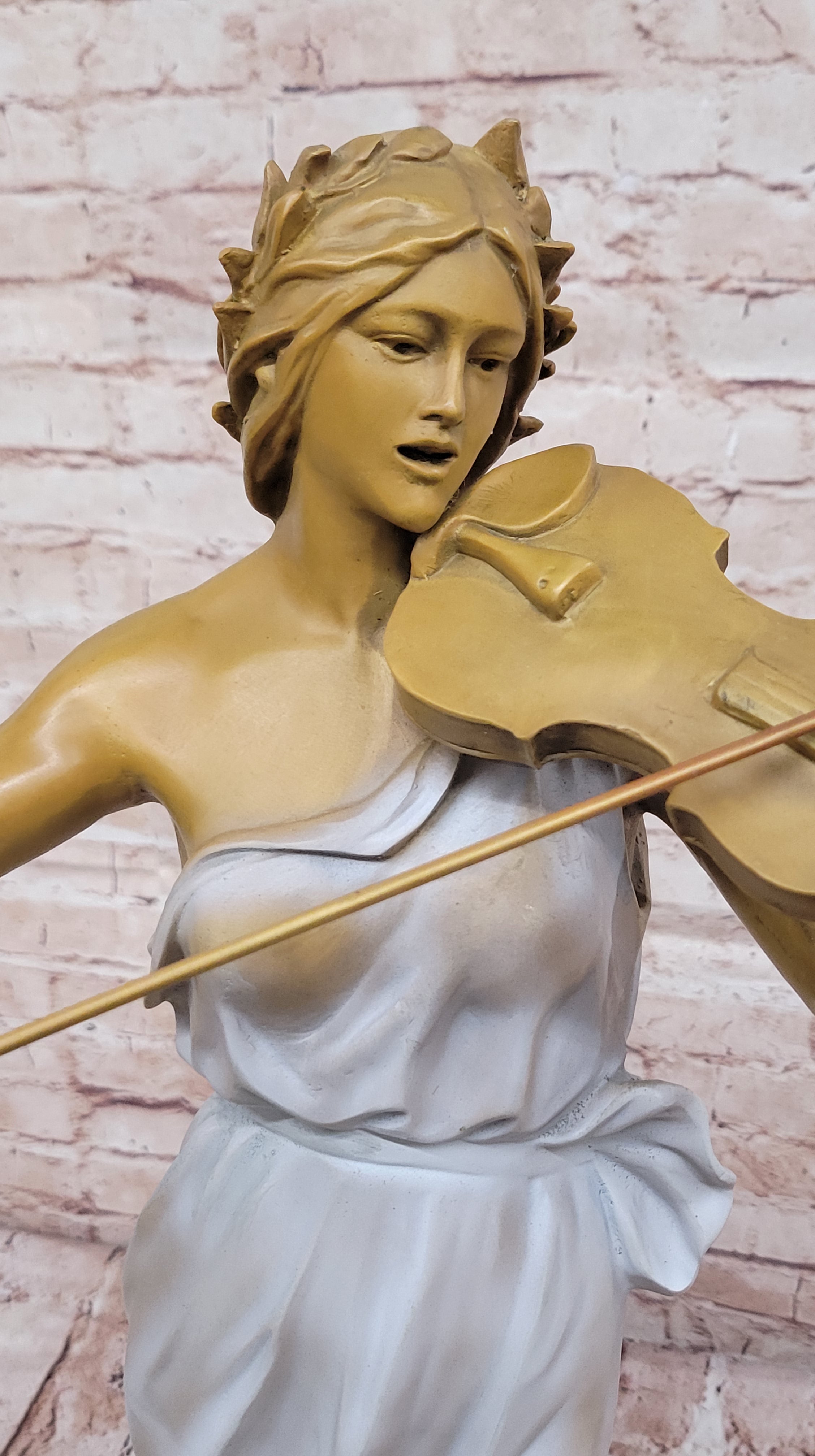 Bronze Woman Playing Violin Statue – Collector Edition Music Lover Figurine Home Decor