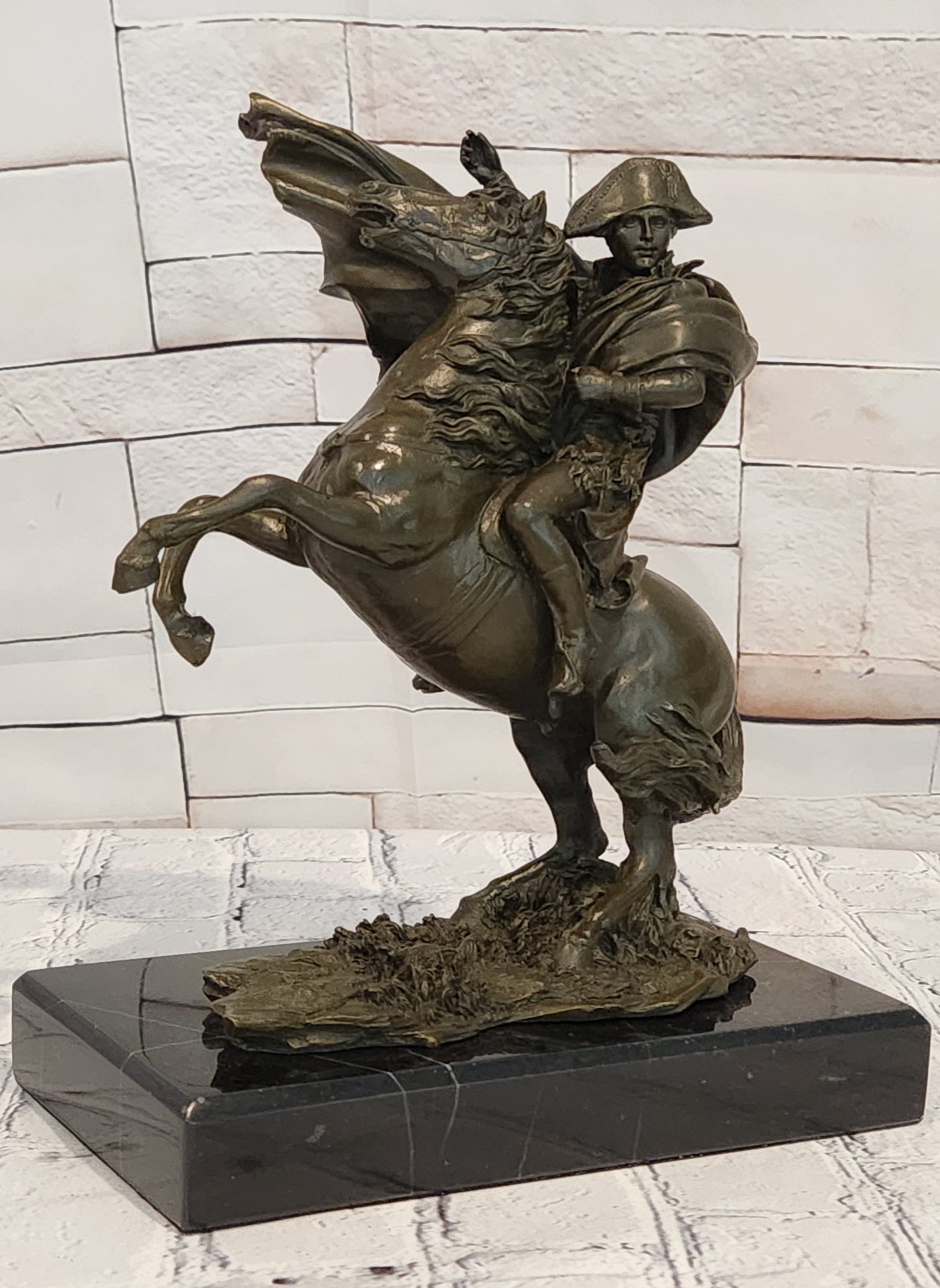 Hot Cast Bronze Napoleon Crossing Alps Statue Equestrian Collectible Artwork