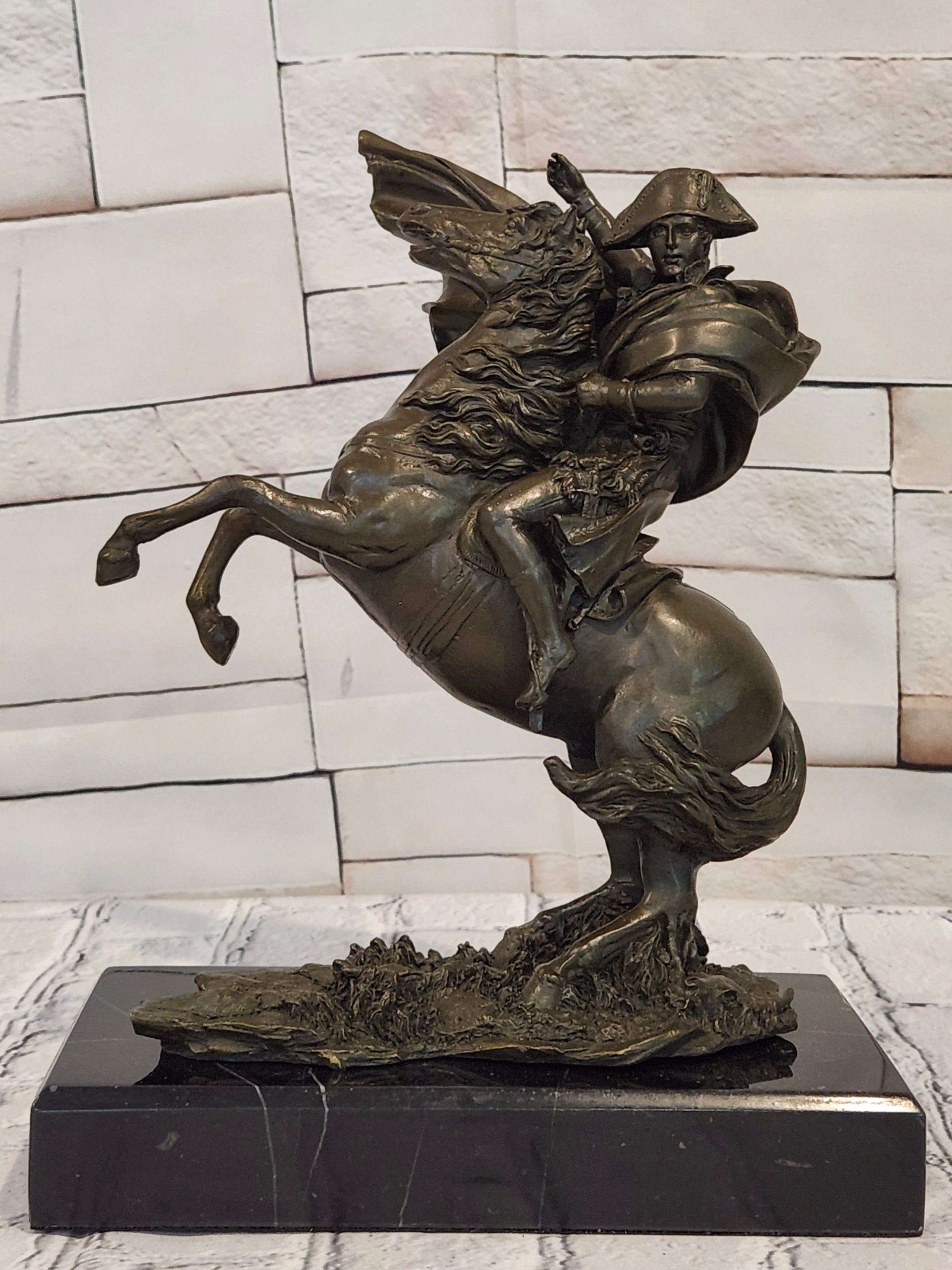 Hot Cast Bronze Napoleon Crossing Alps Statue Equestrian Collectible Artwork