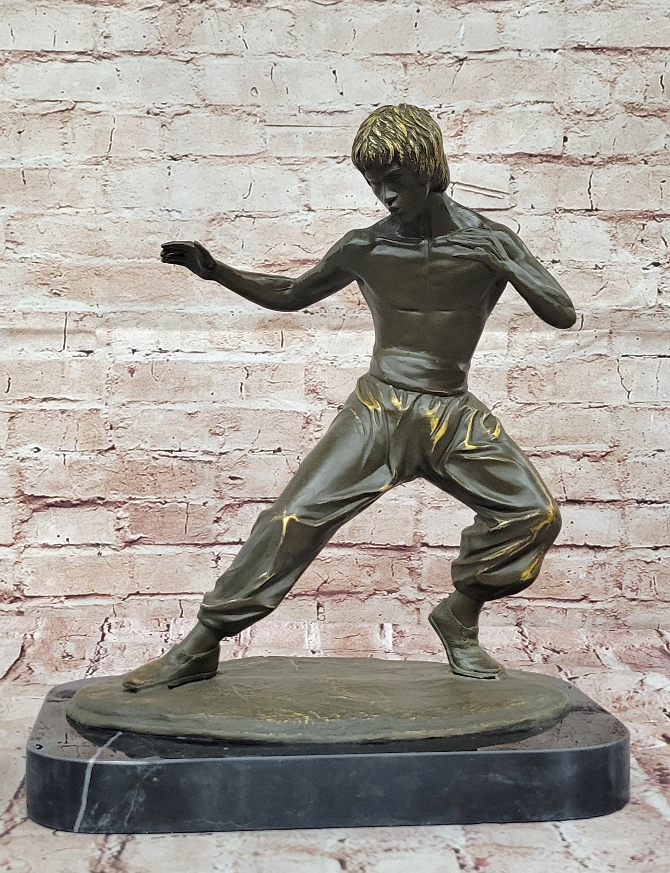 Pure Copper Bruce Lee Martial Arts Statue Signed by Mavchi Limited Edition Collectible