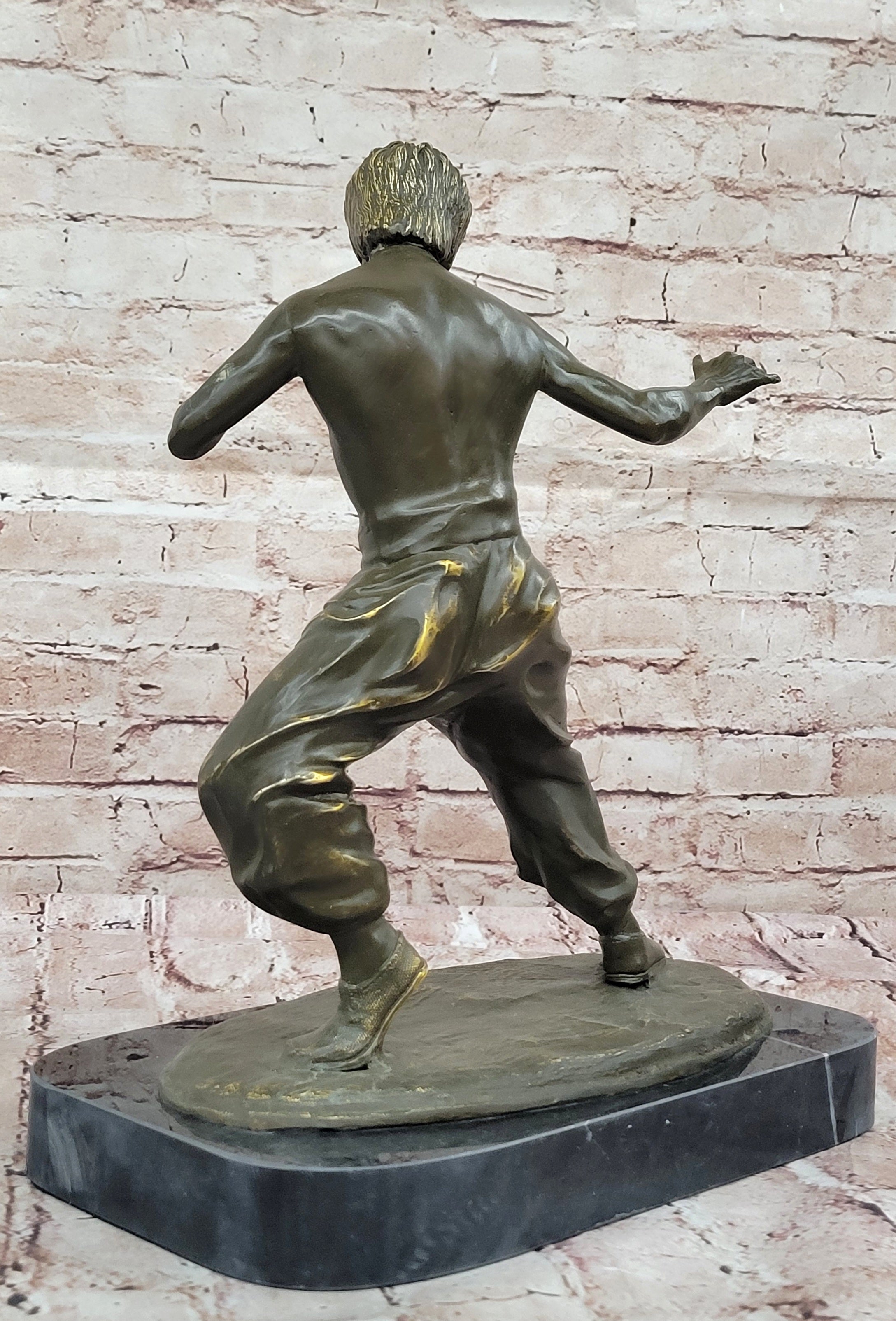 Pure Copper Bruce Lee Martial Arts Statue Signed by Mavchi Limited Edition Collectible