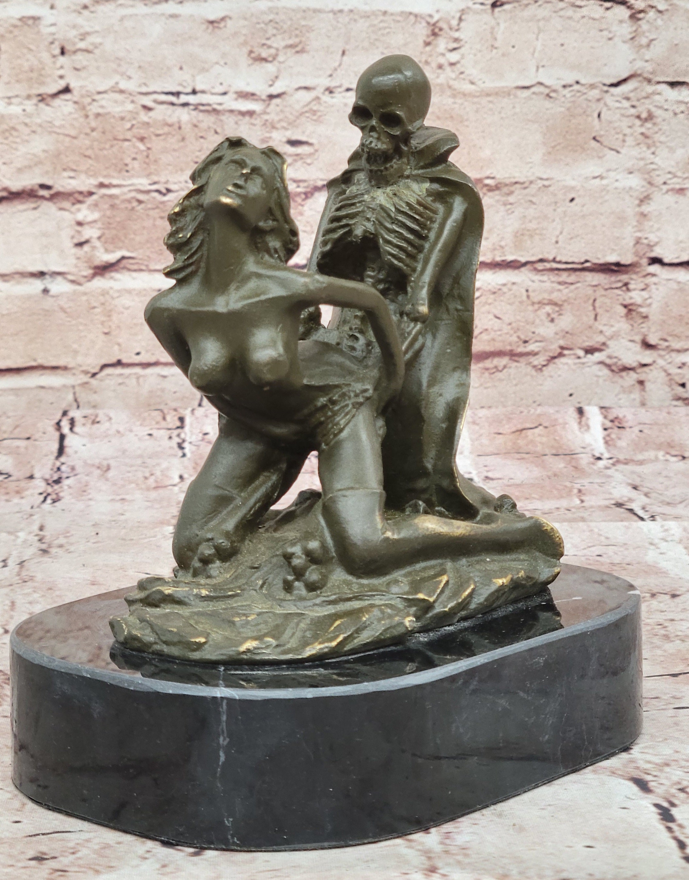 Handmade Bronze Sculpture Statue of Erotic Nude Skeleton for Spooky Decorations
