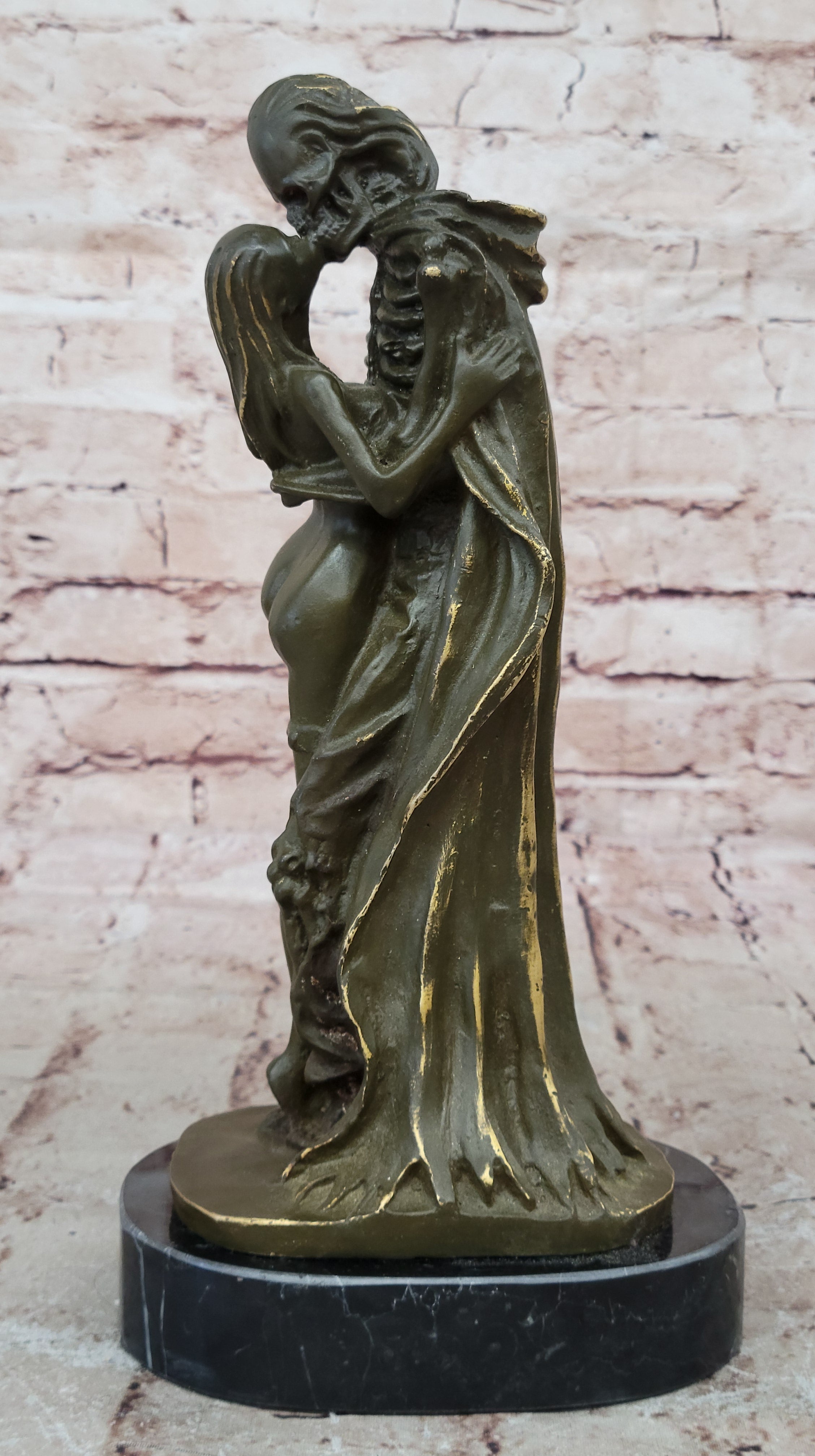 Signed Bronze Skeleton and Woman Embrace Statue – Romantic Gothic Art 4 Halloween