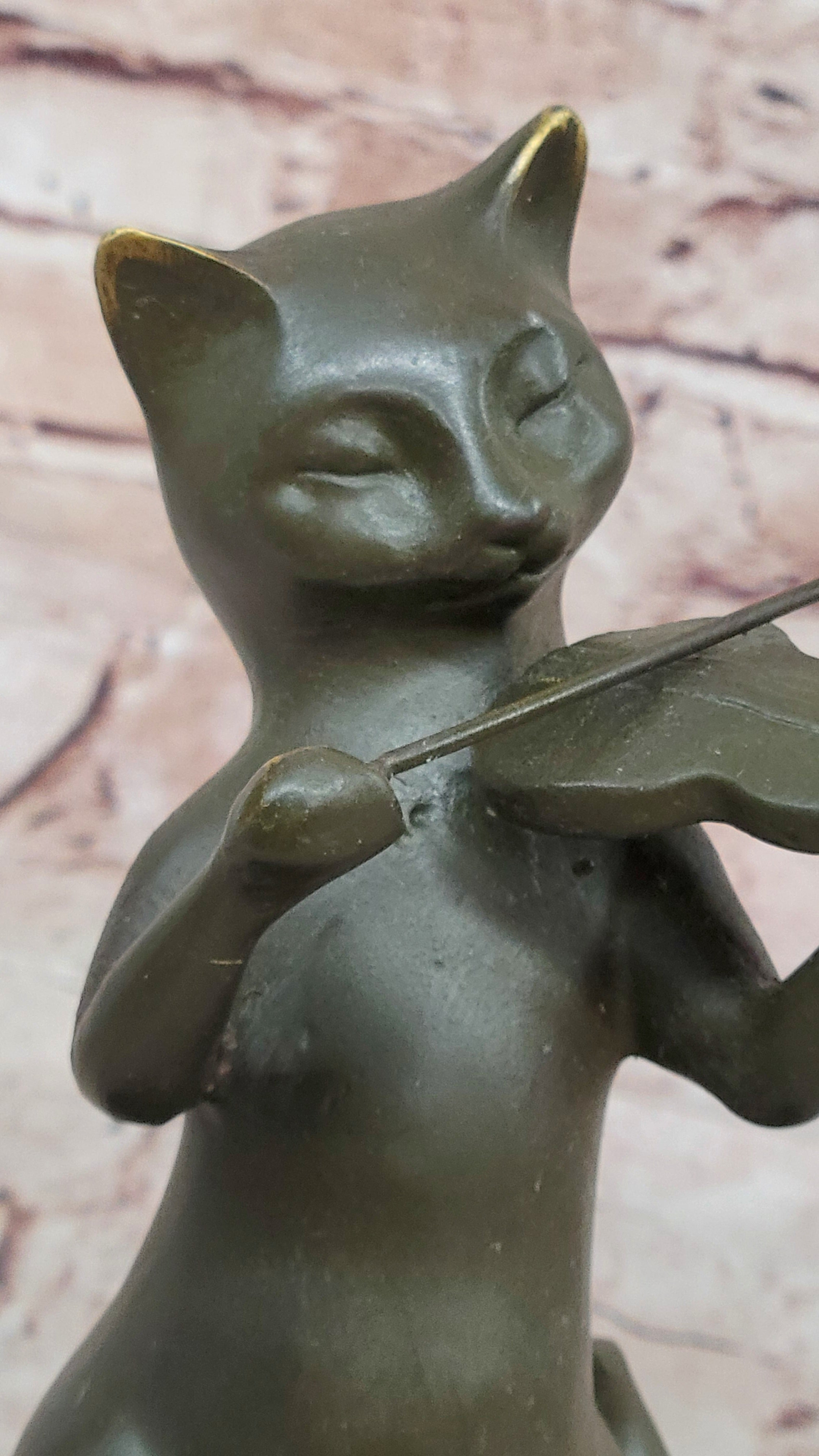 Musician Cat Playing Violin – Bronze Sculpture by Miguel Lopez Pet Art Decor