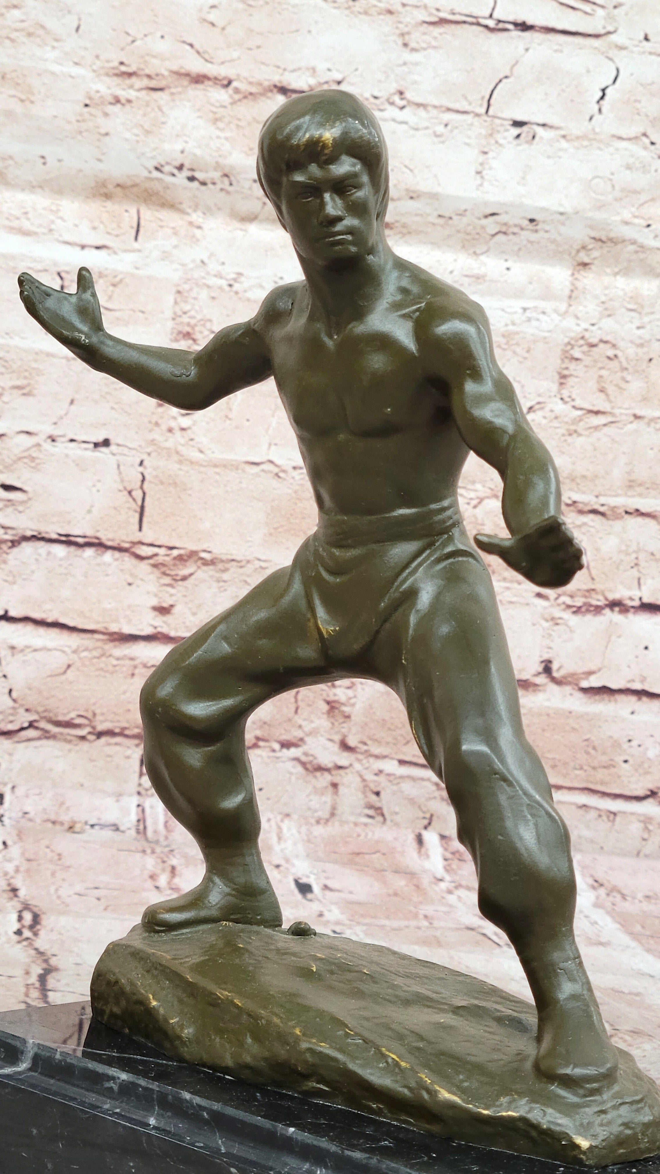 Mavchi Signed Bruce Lee Sculpture Bronze Statue Martial Arts Icon Home Office Decor