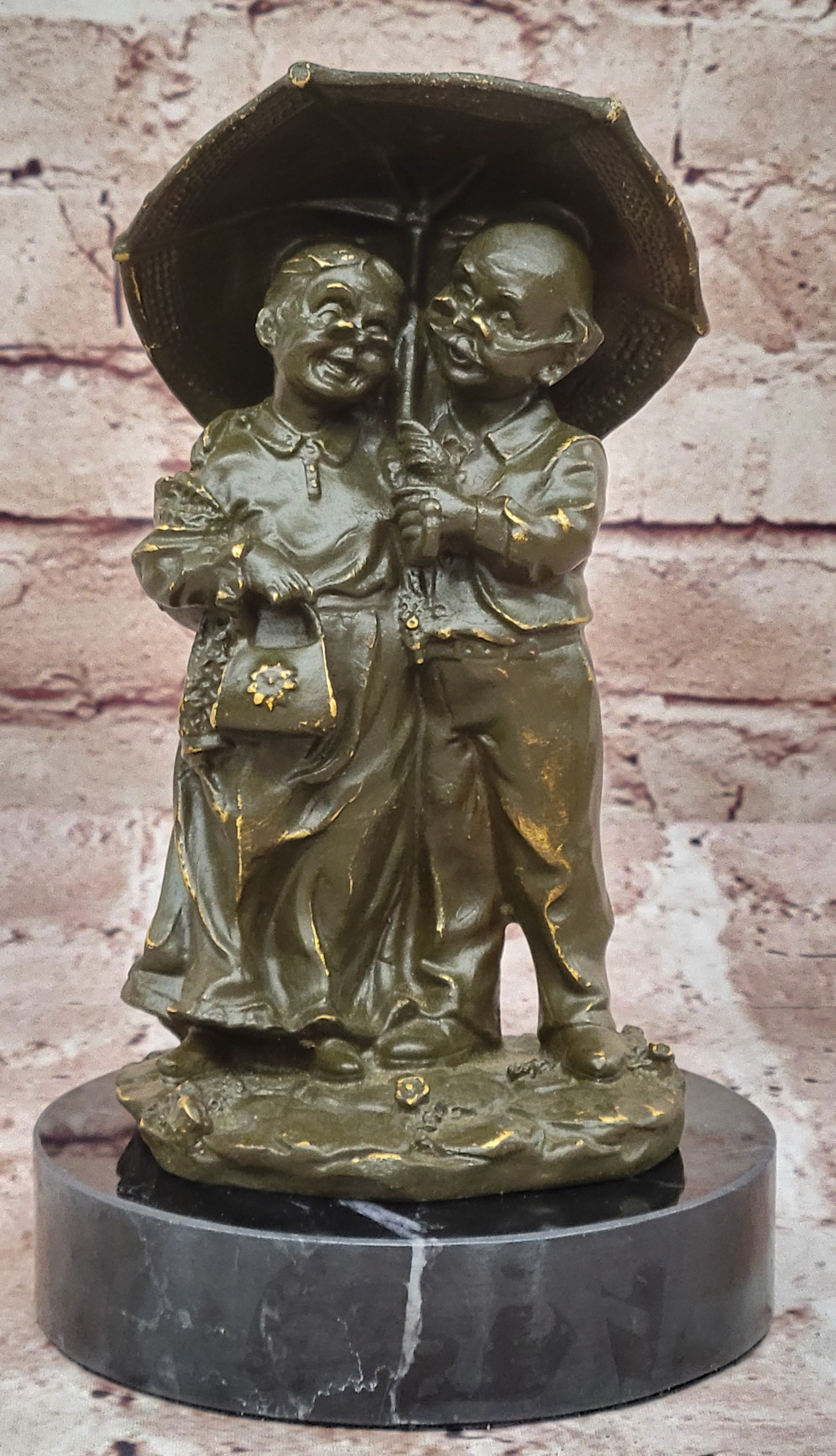 Handmade Bronze Elderly Couple Sculpture Statue – Grandparents Gift Decor