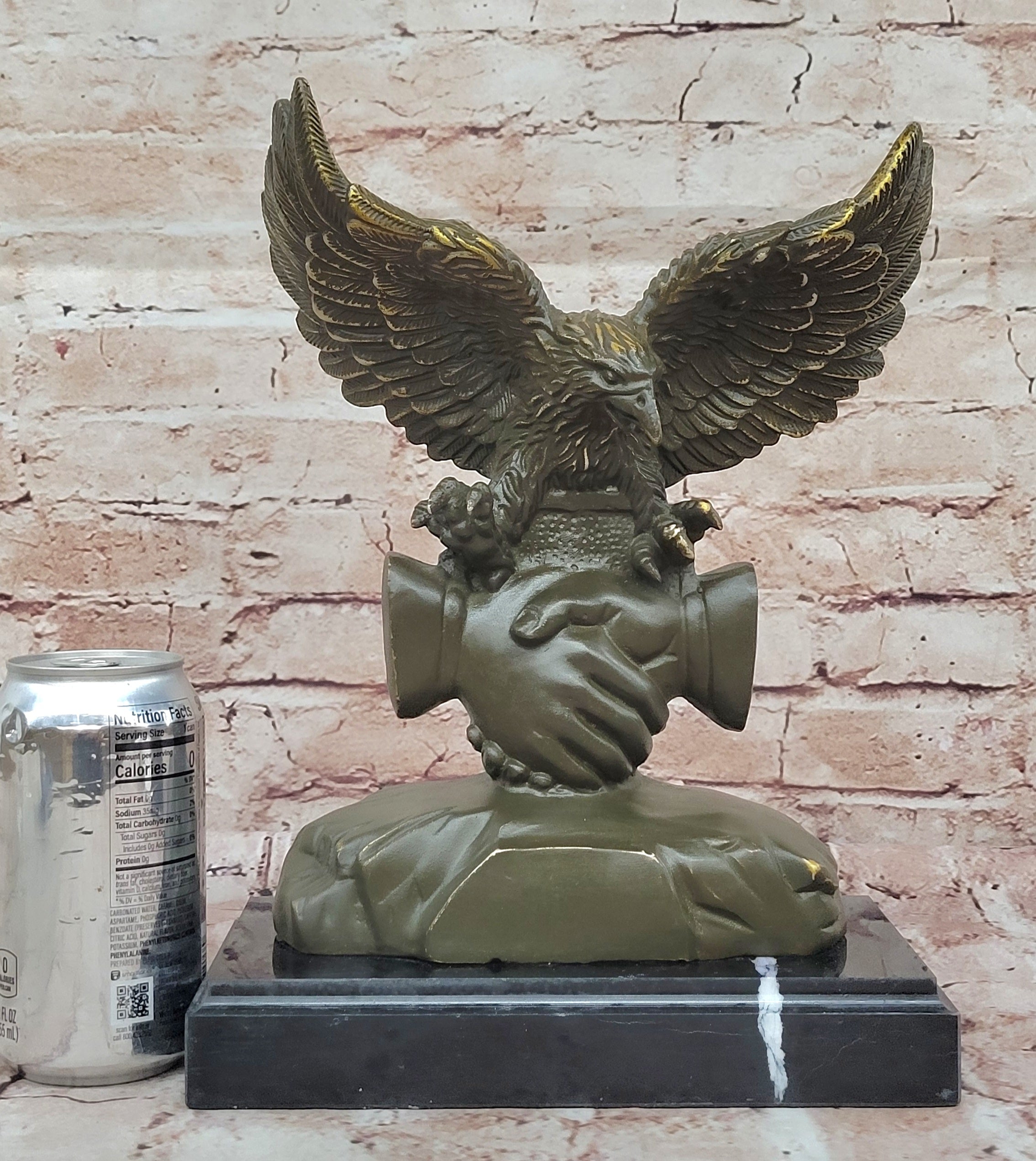 Majestic Eagle Bronze Statue – Limited Edition Symbol of Strength and Solidarity