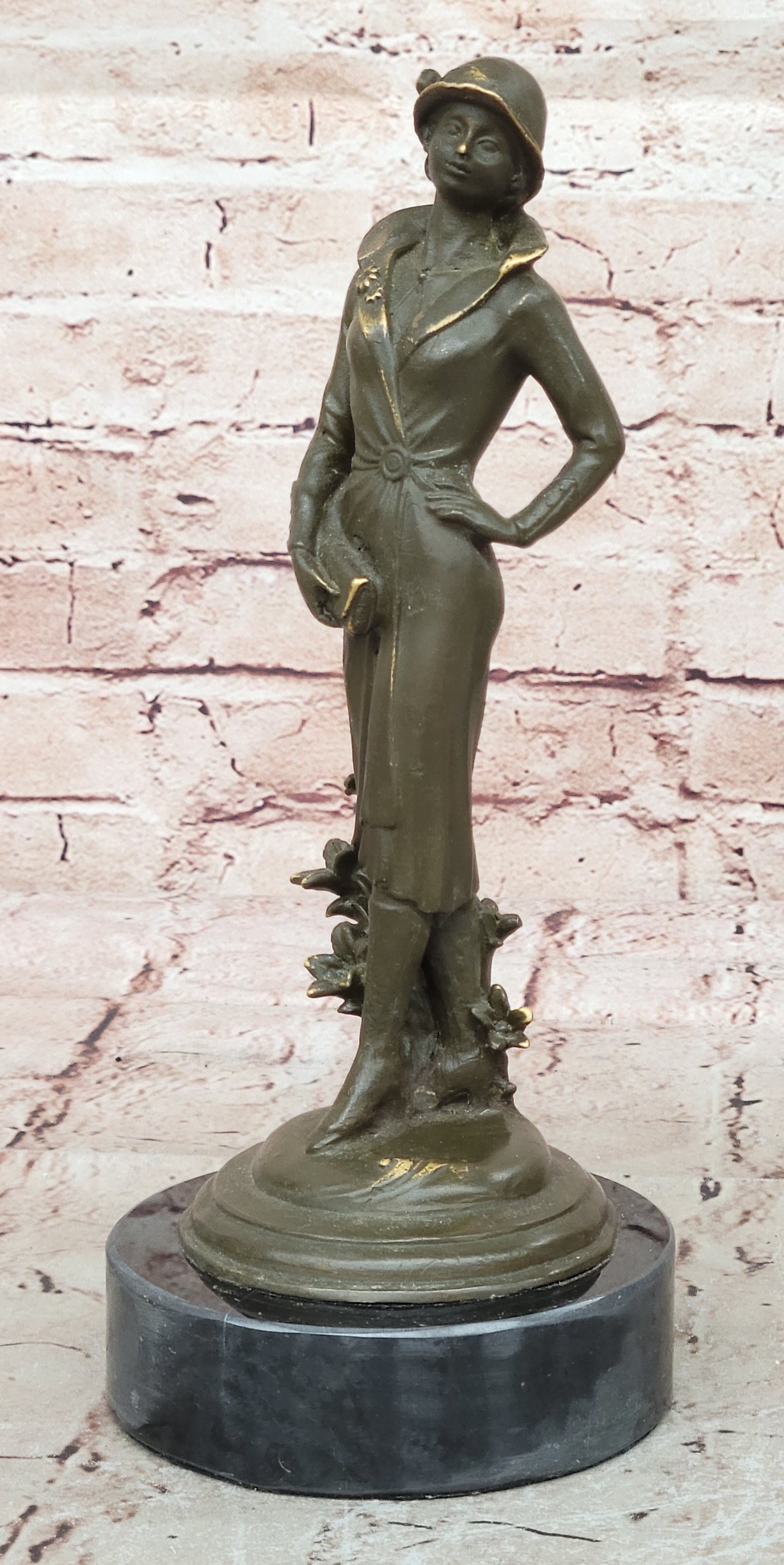 Hot Cast Bronze Sculpture Statue 1920s Woman Art Nouveau Figurine Signed Mavchi