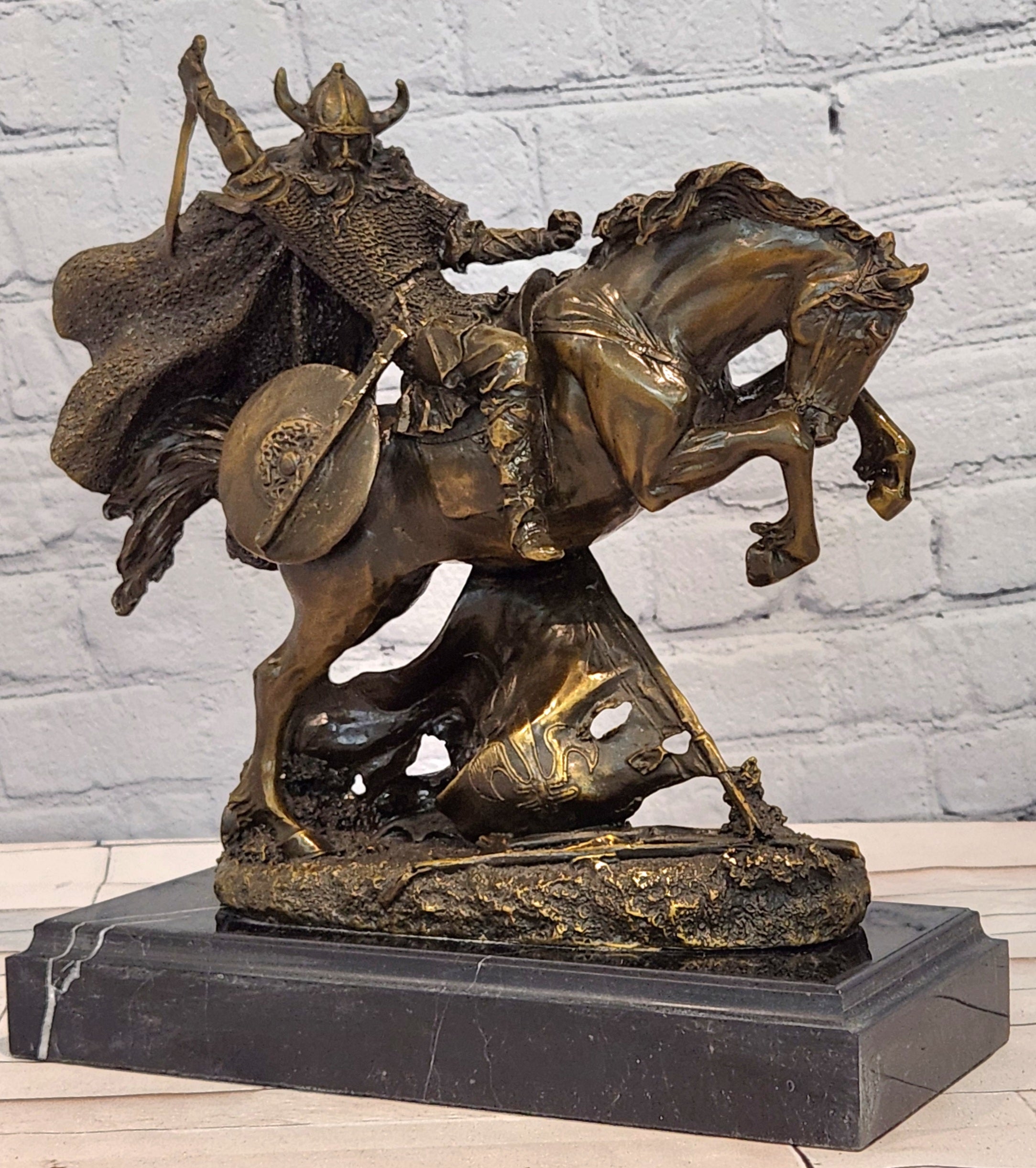 Bronze Mounted Warrior Statue Kamiko Medieval Knight Sculpture Home Decor