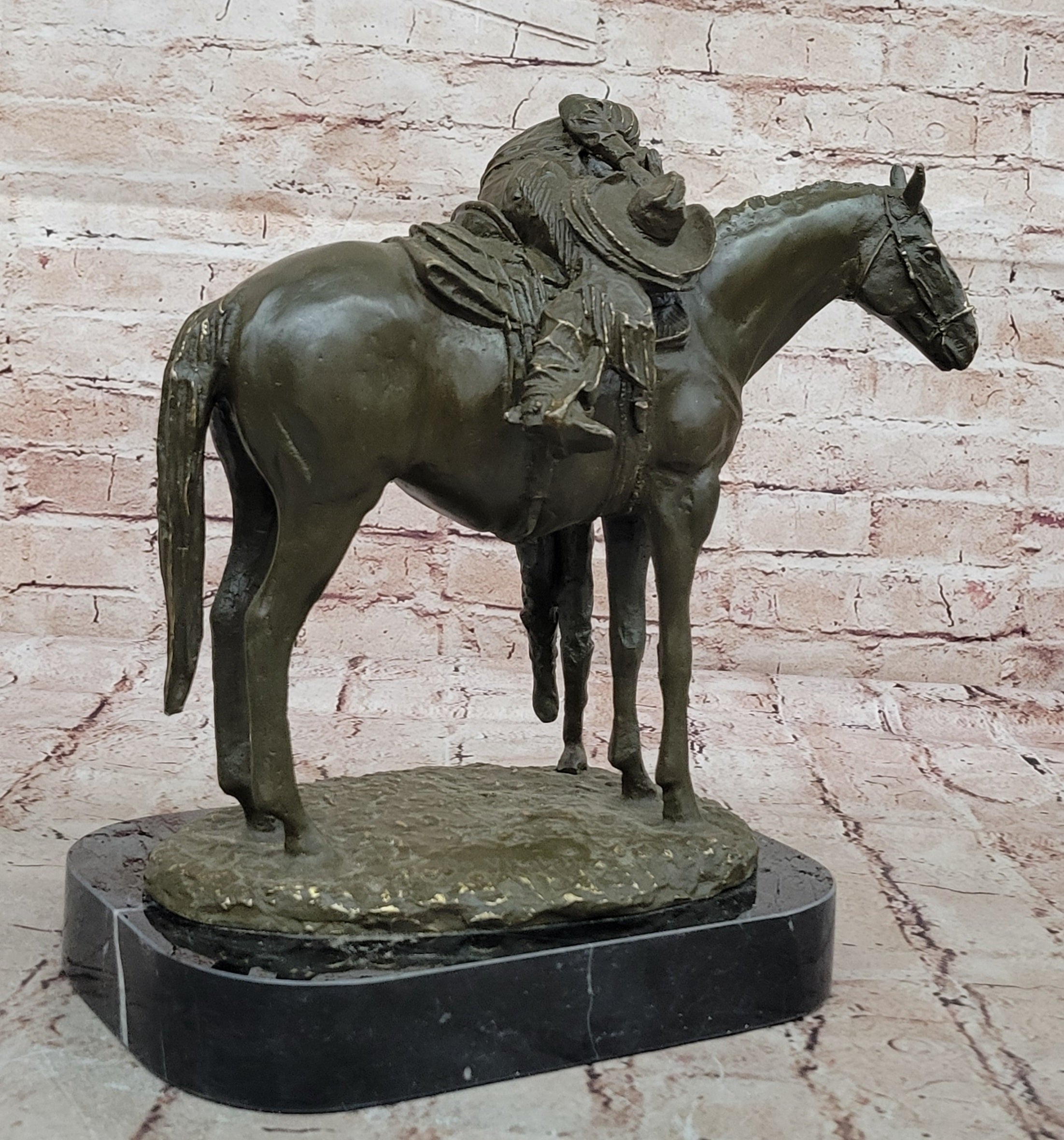 Bronze Sculpture Statue of Cowboy on Horse Kissing Lady Western Farm Decor Figurine