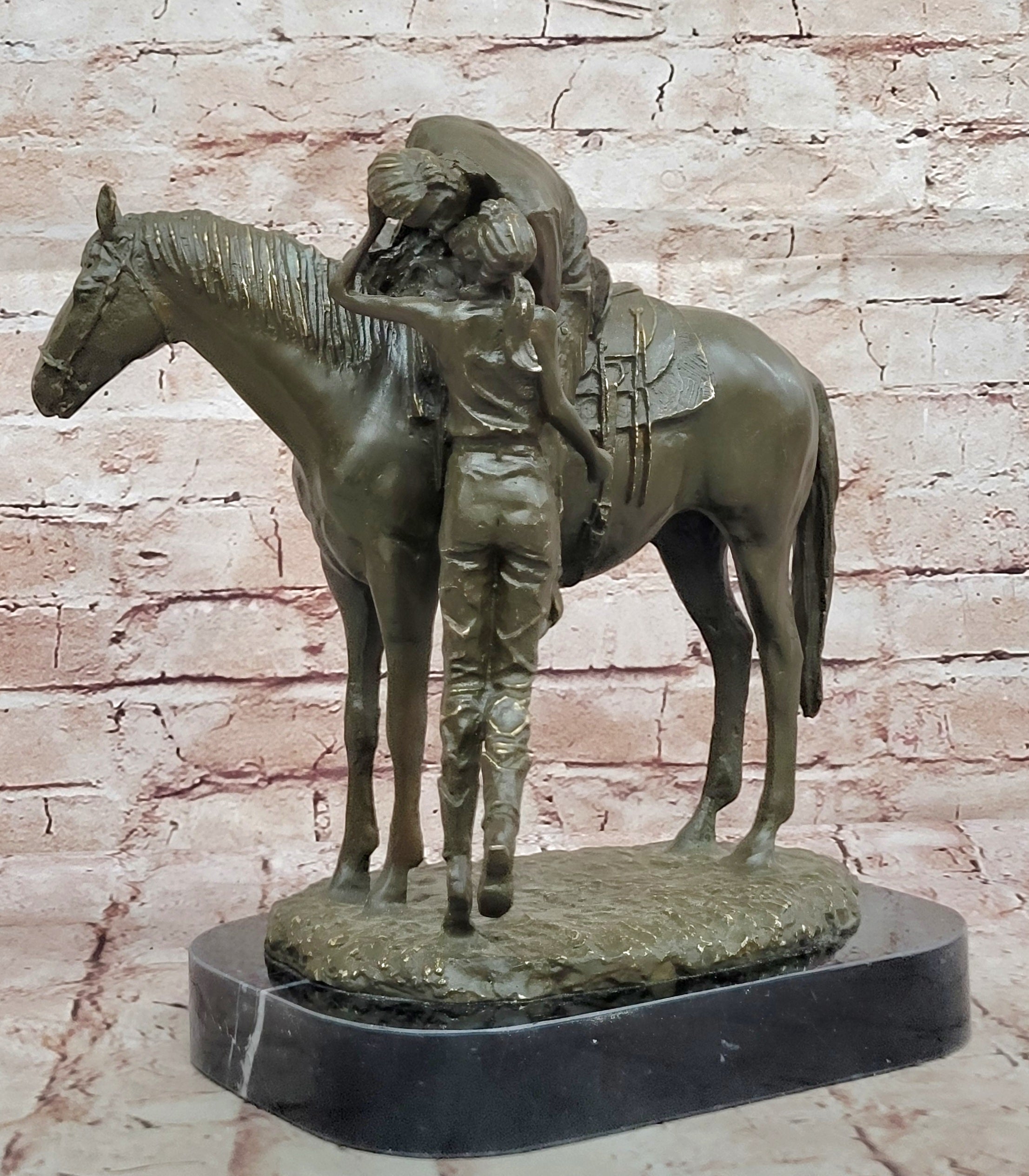Bronze Sculpture Statue of Cowboy on Horse Kissing Lady Western Farm Decor Figurine