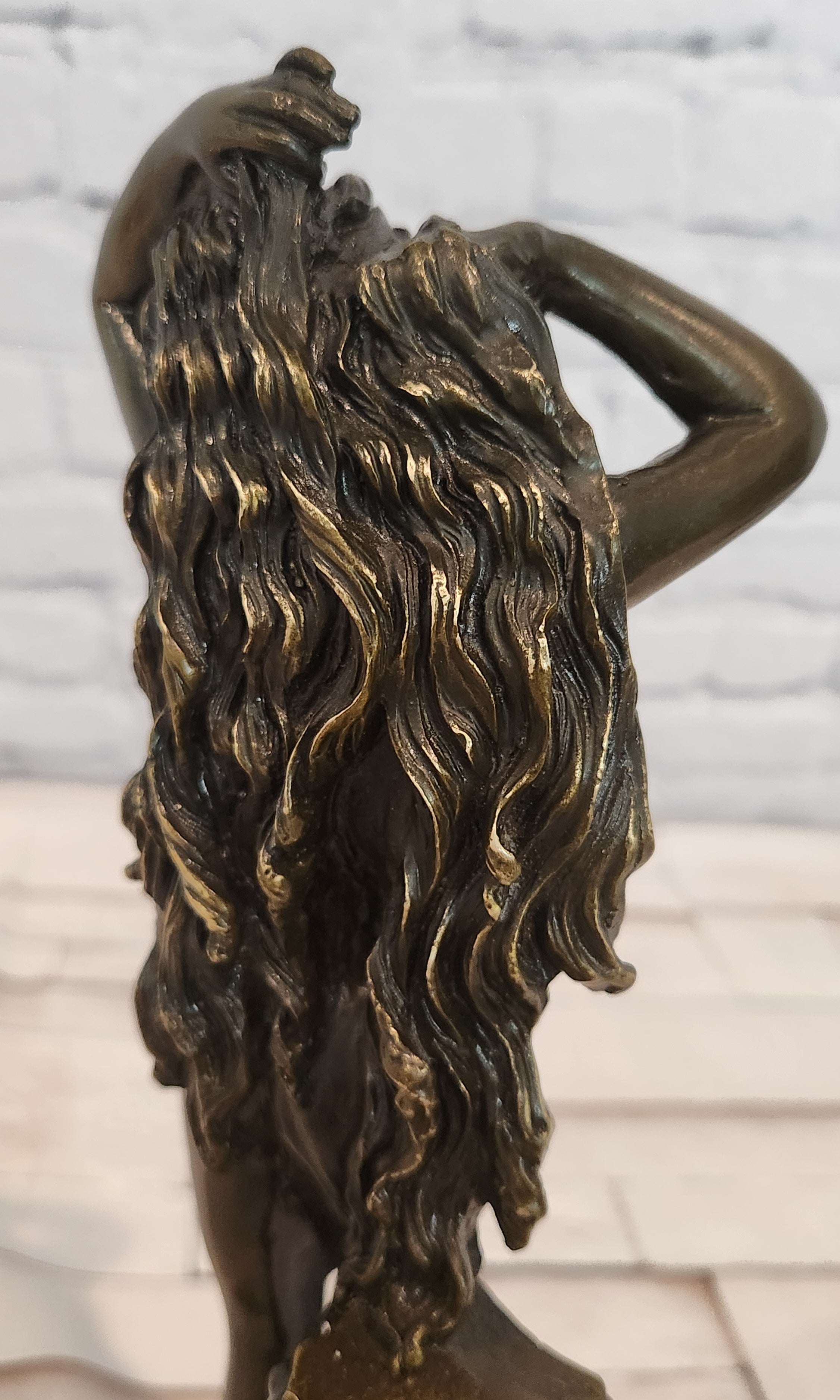 Aldo Vitaleh Bronze Roman Goddess Sculpture Aphrodite Collectible Artwork