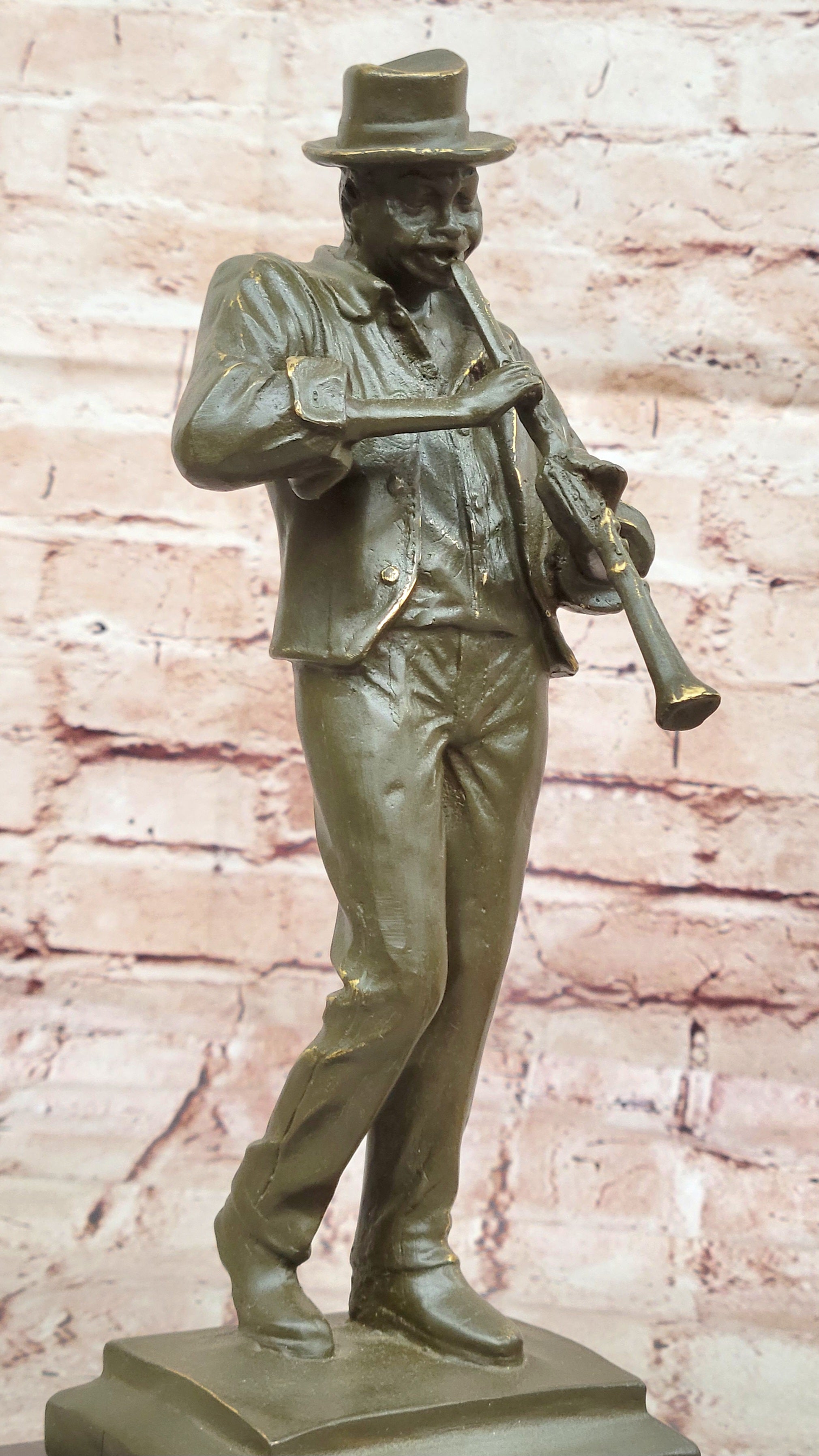 Classic Bronze Sculpture Statue of Clarinetist Jazz Music Figurine Home Decoration