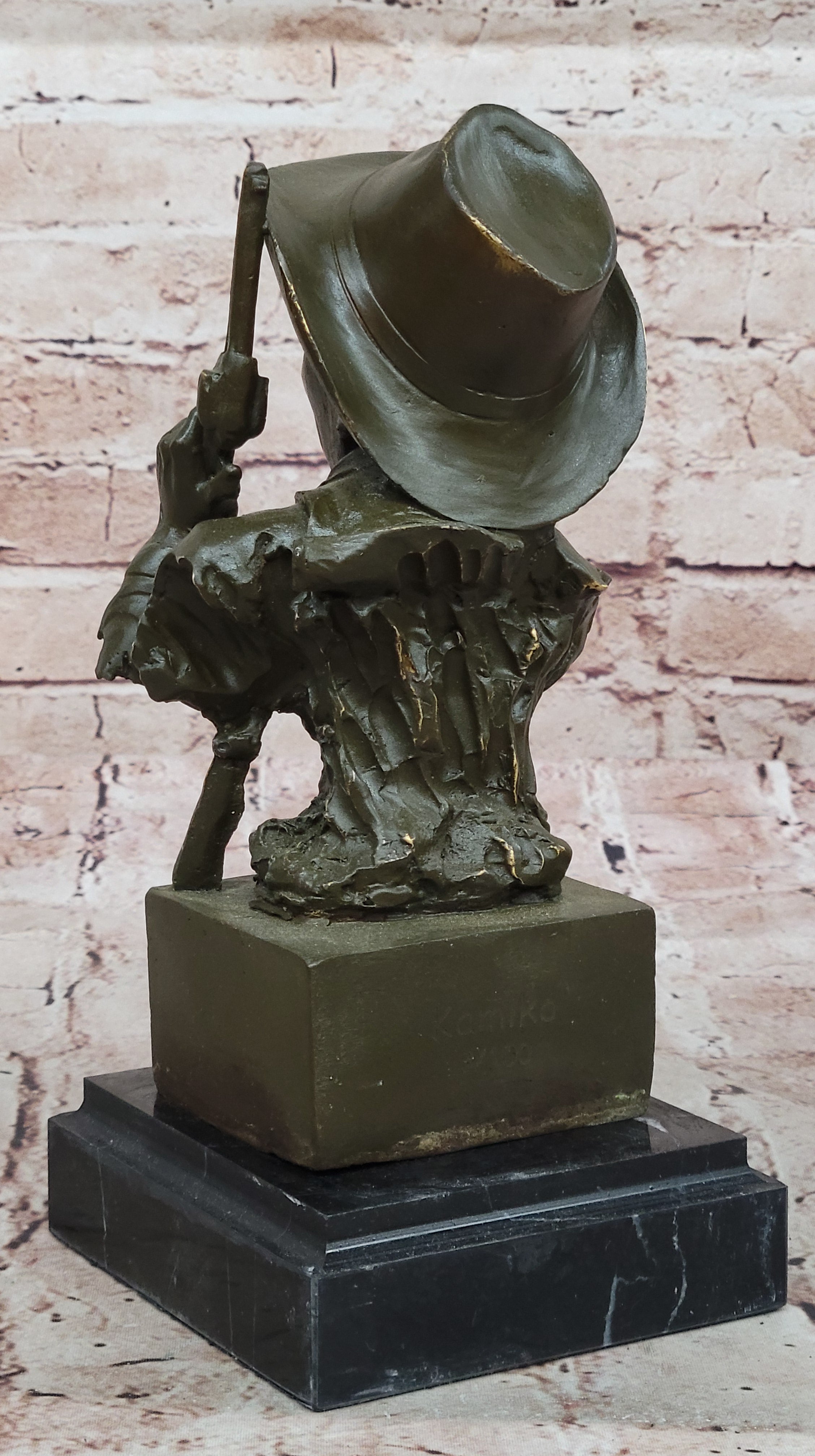 Hand Made Cowboy with Revolver Bronze Statue Sculpture Kamiko Bust Home Office Decor Figure