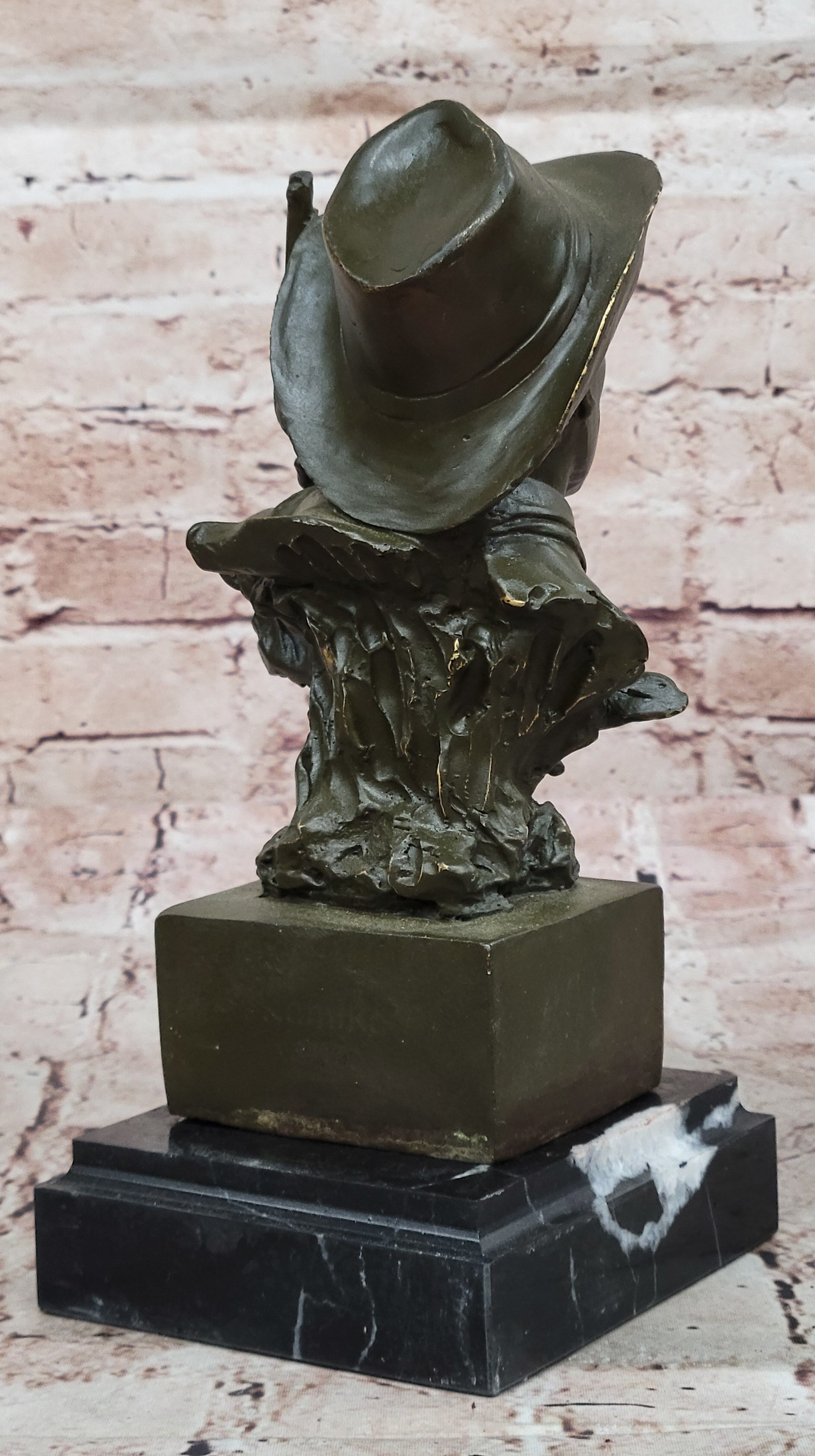 Hand Made Cowboy with Revolver Bronze Statue Sculpture Kamiko Bust Home Office Decor Figure