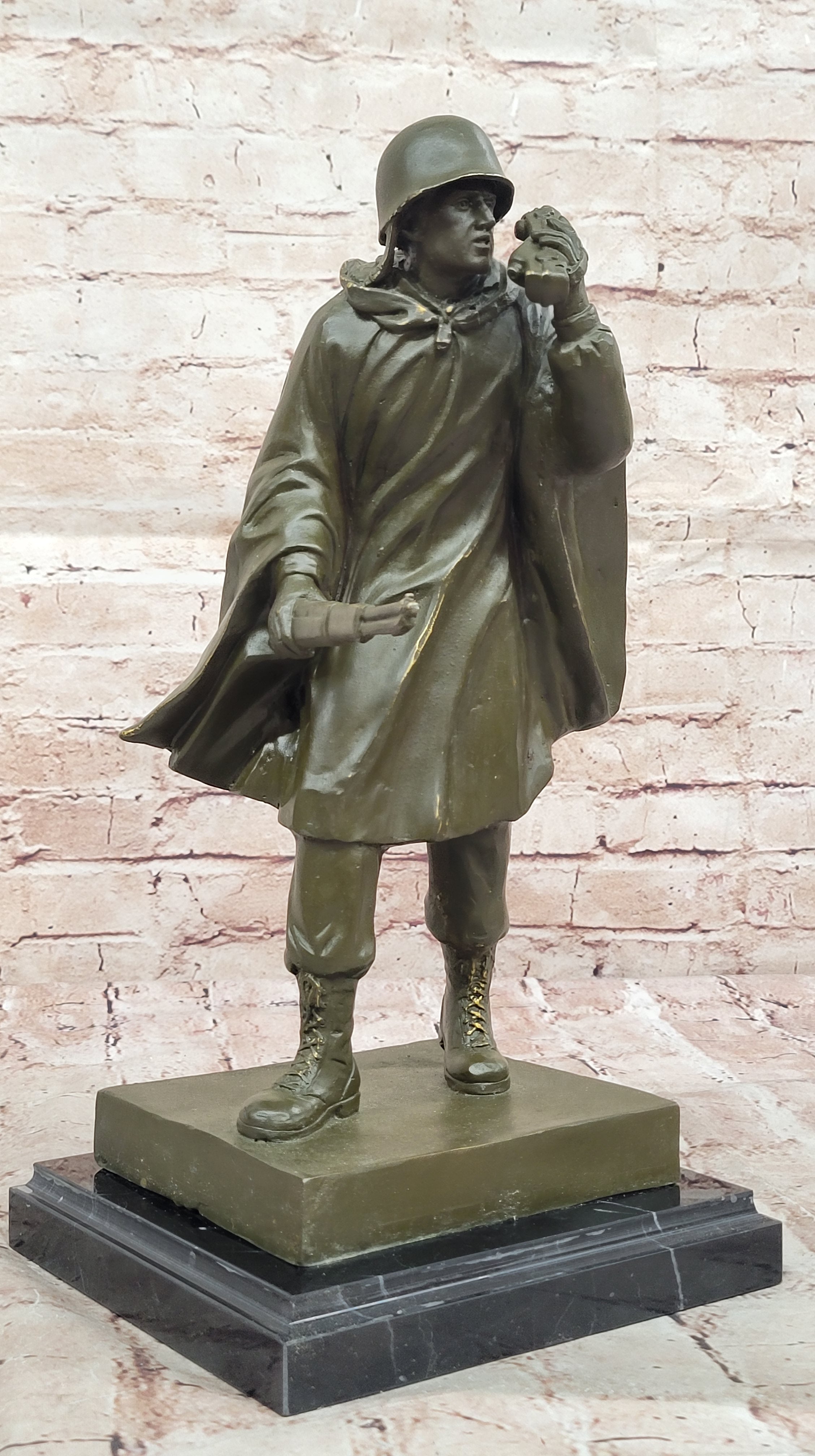 Hot Cast Fisher USA Army Soldier with Rifle Bronze Sculpture Signed Anniversary Gift Artwork