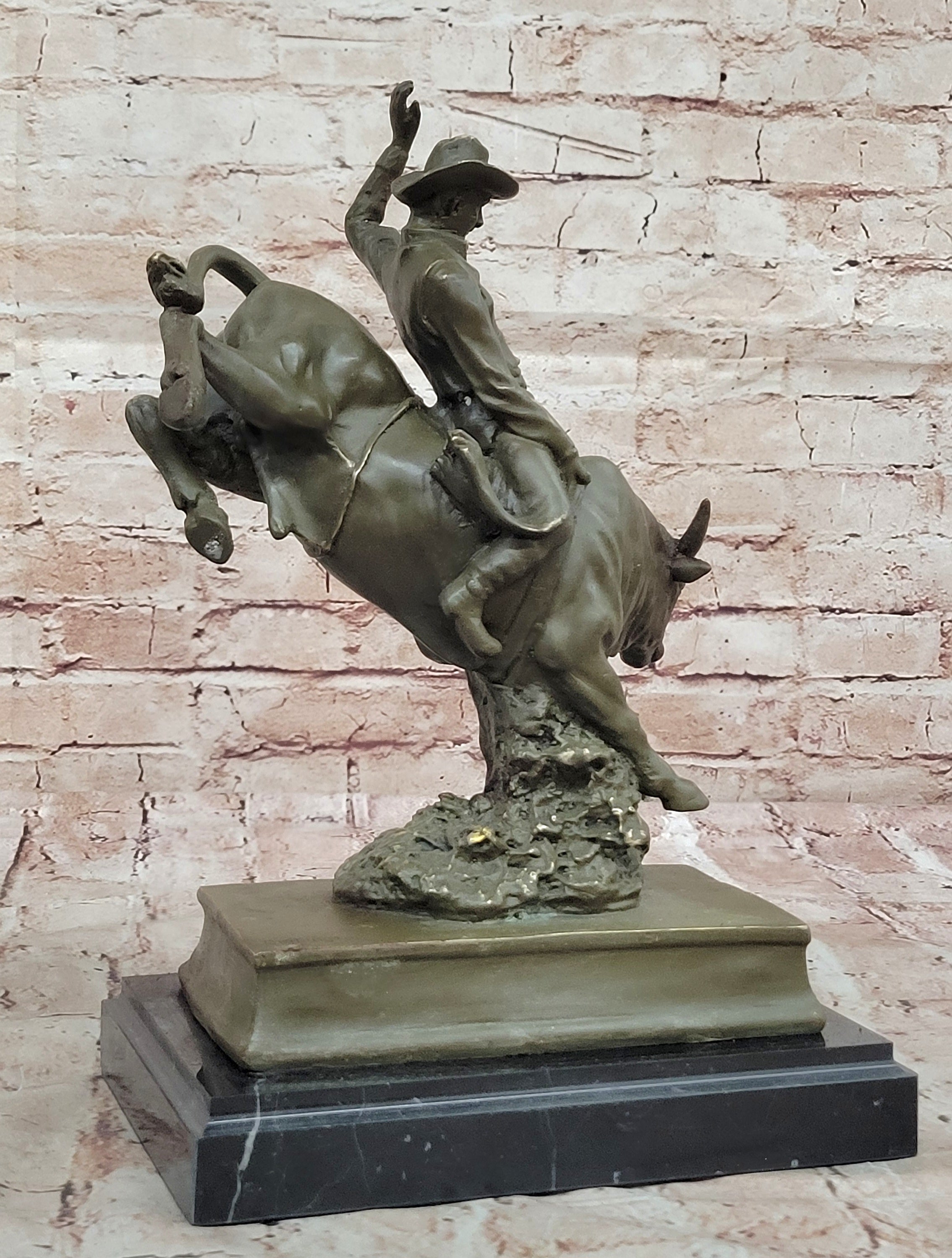 Remington Bronze Rodeo Cowboy Bull Rider Sculpture Statue Classic Western Home Decoration