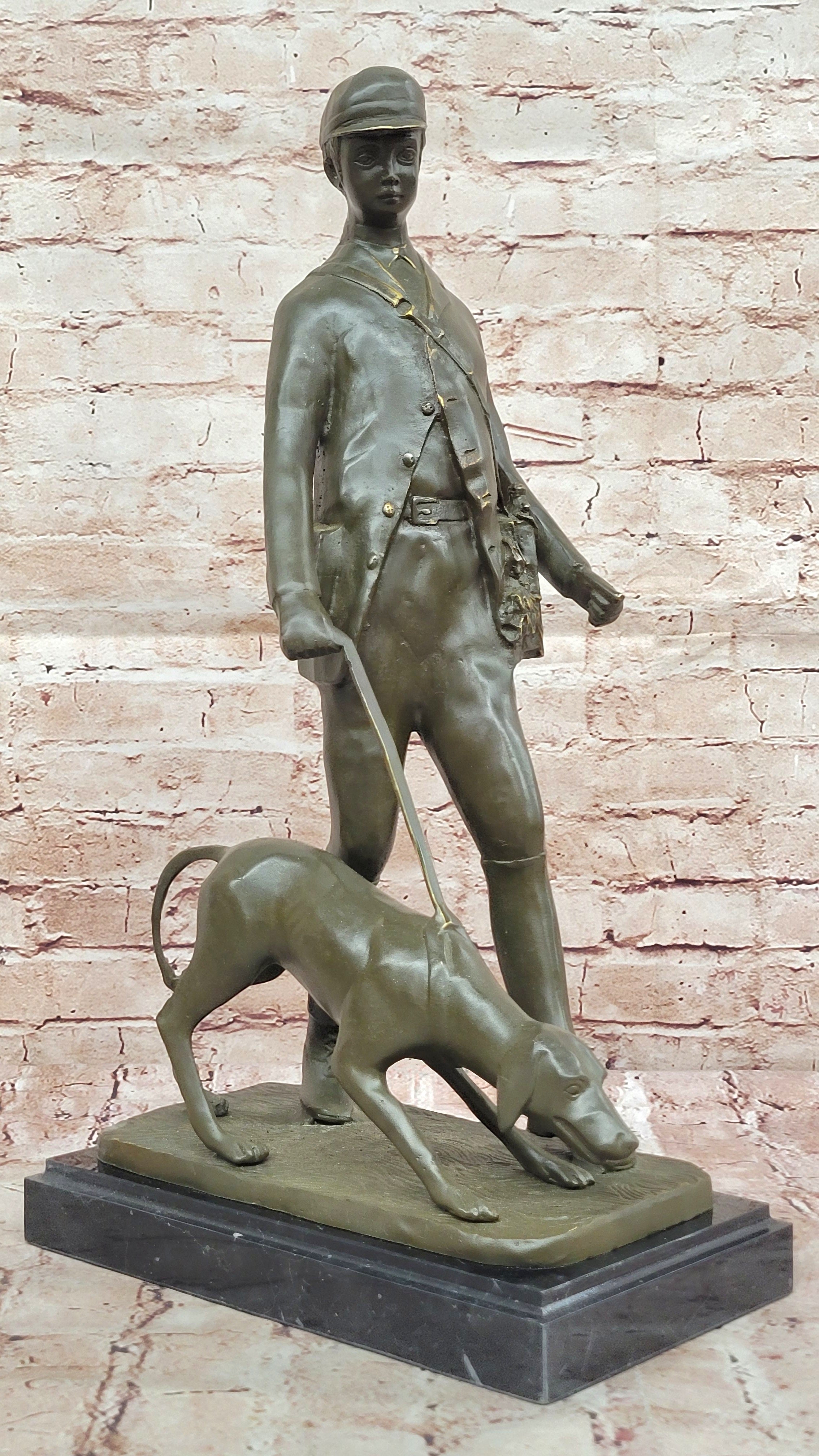 Aldo Vitaleh Bronze Hunter Sculpture with Dog Limited Trophy Figurine Hot Cast Artwork