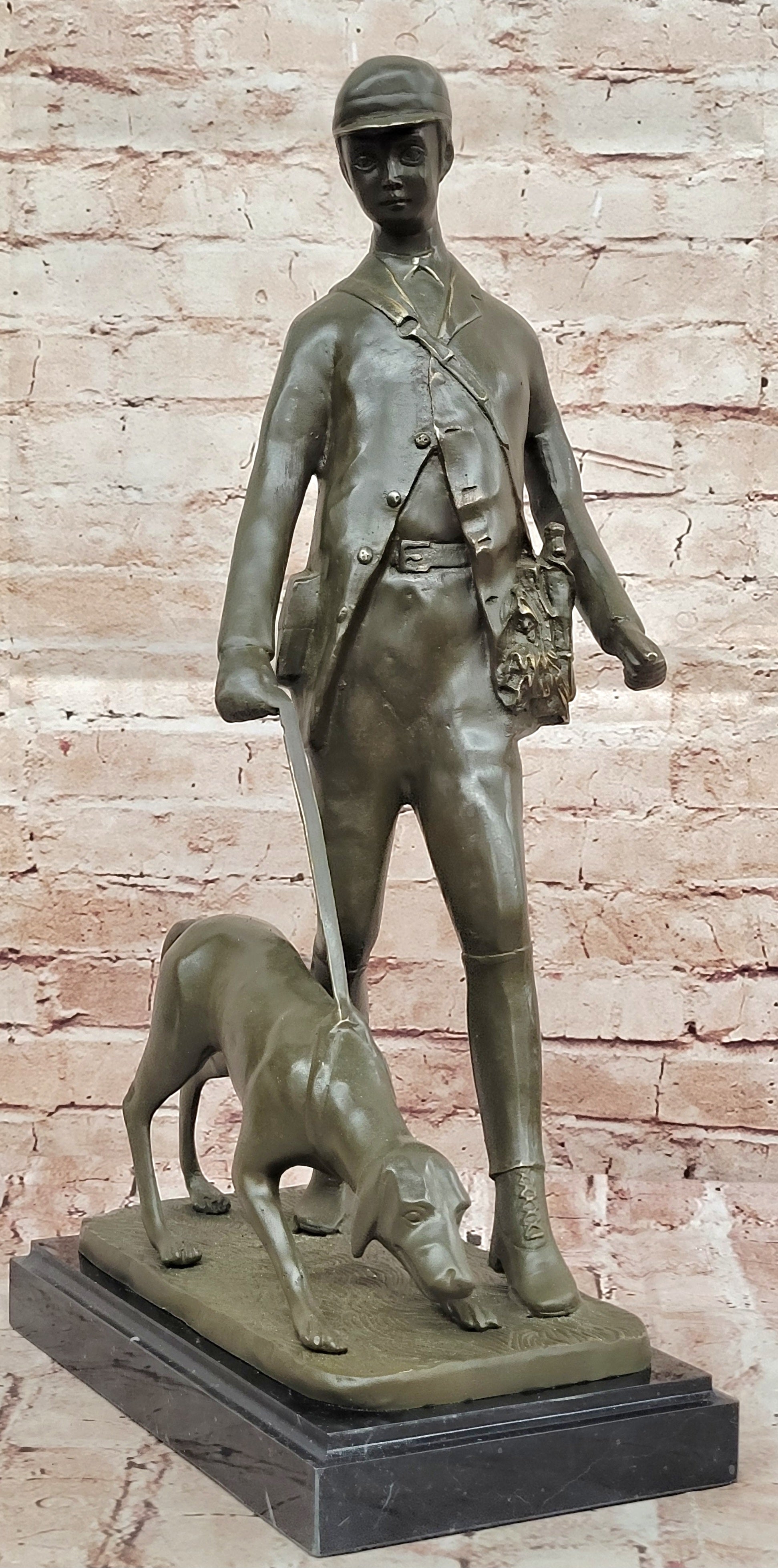 Aldo Vitaleh Bronze Hunter Sculpture with Dog Limited Trophy Figurine Hot Cast Artwork