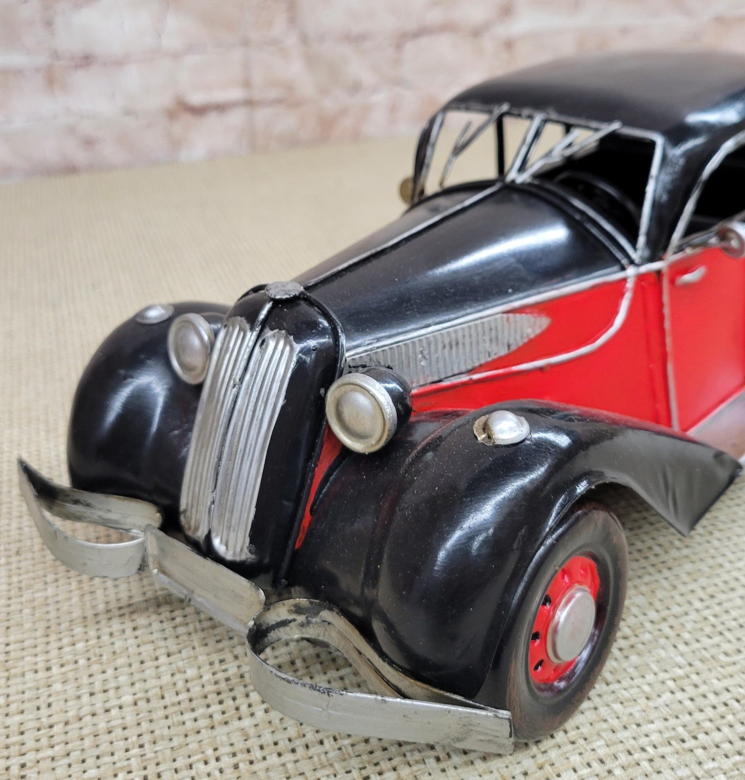 Executive Model Jayland USA 1937 Automobile COUPE Classic Artwork 1/10 NEW!! SALE