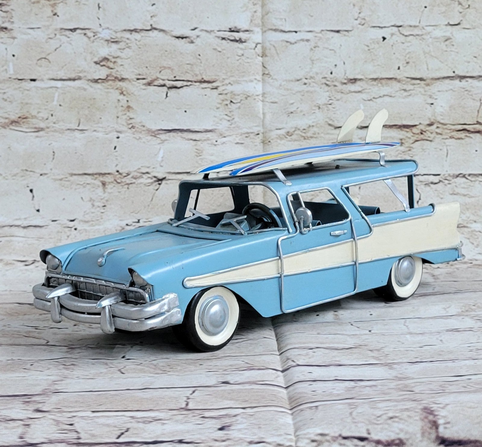 Blue / White 1:18 Scale European Finery Diecast 1956 Vintage Car Nomad Mode