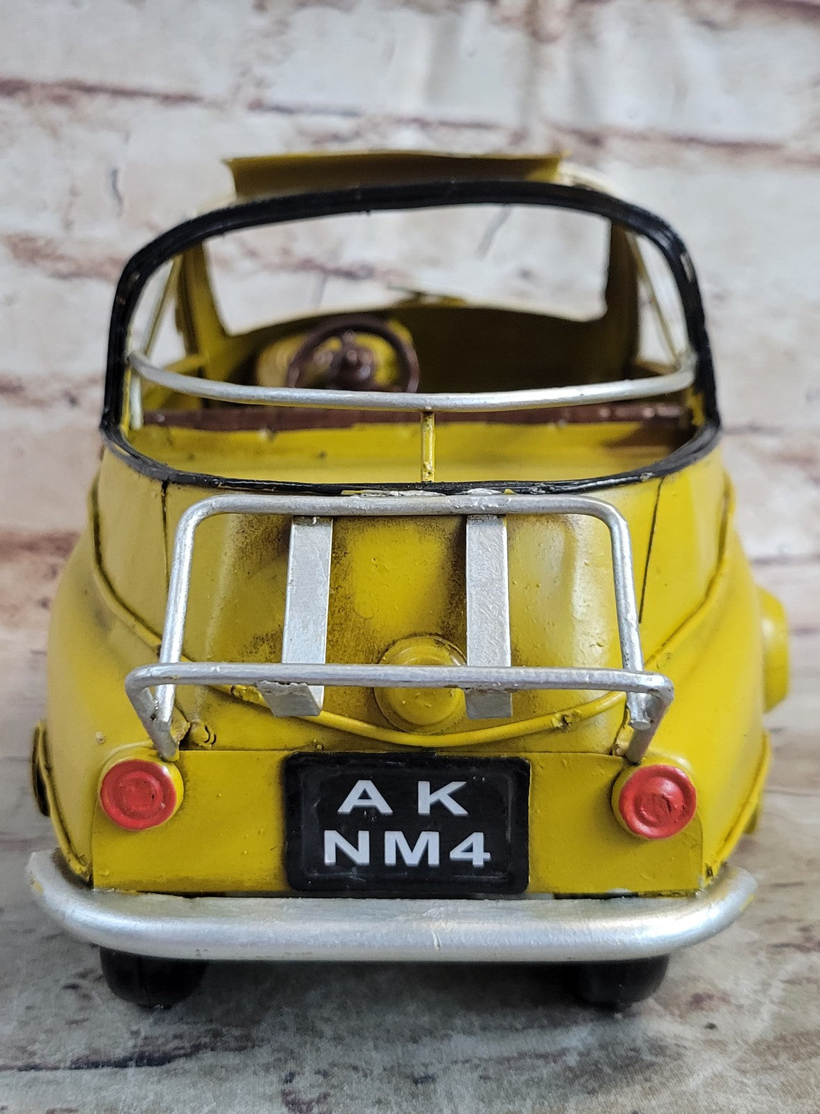BMW Isetta 250 Caravan Revell 1/12 Scale Die Cast Model Replica Car Decor