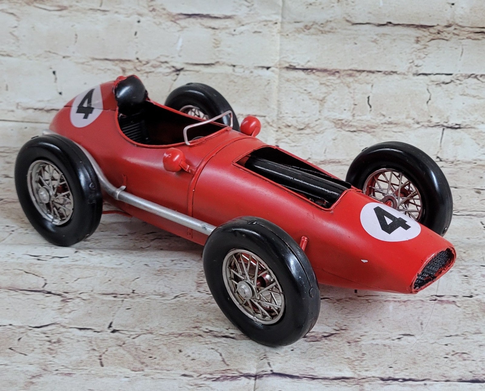 F1 FERRARI 246 F1 - MIKE HAWTHORN - 1958 New & box 1:12 diecast Model Sale