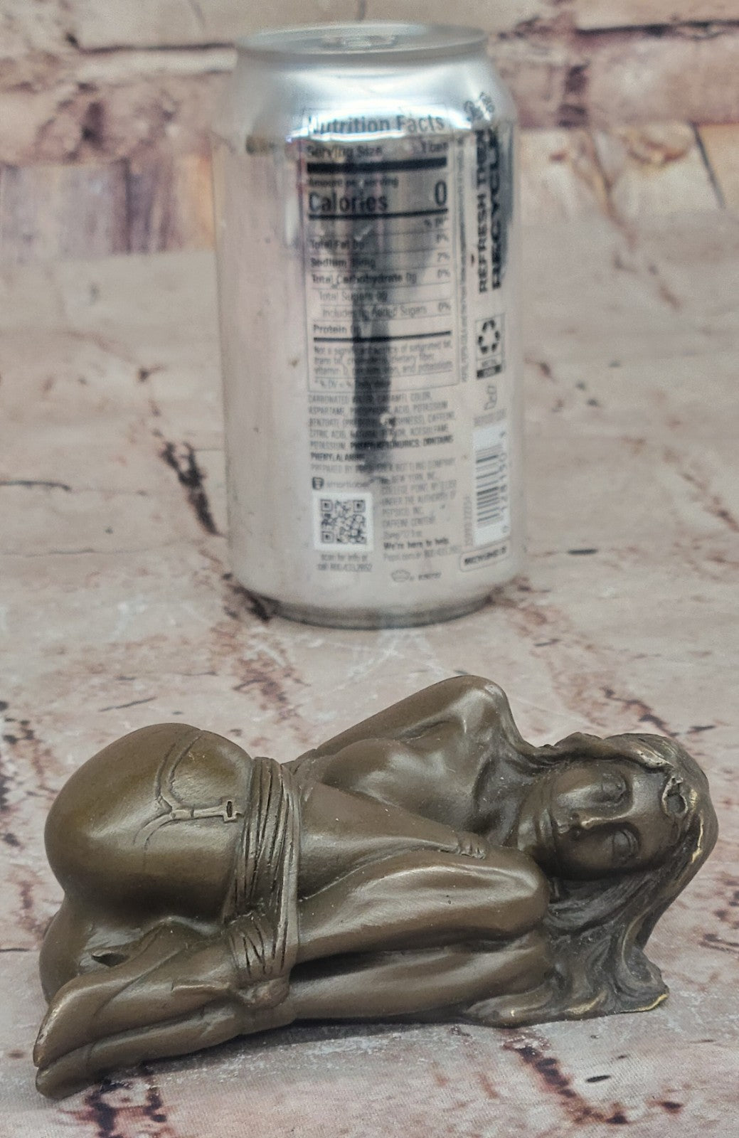 Bondage Girl Chantal - Erotische Sex-Bronze - signiert Original Milo Sculpture